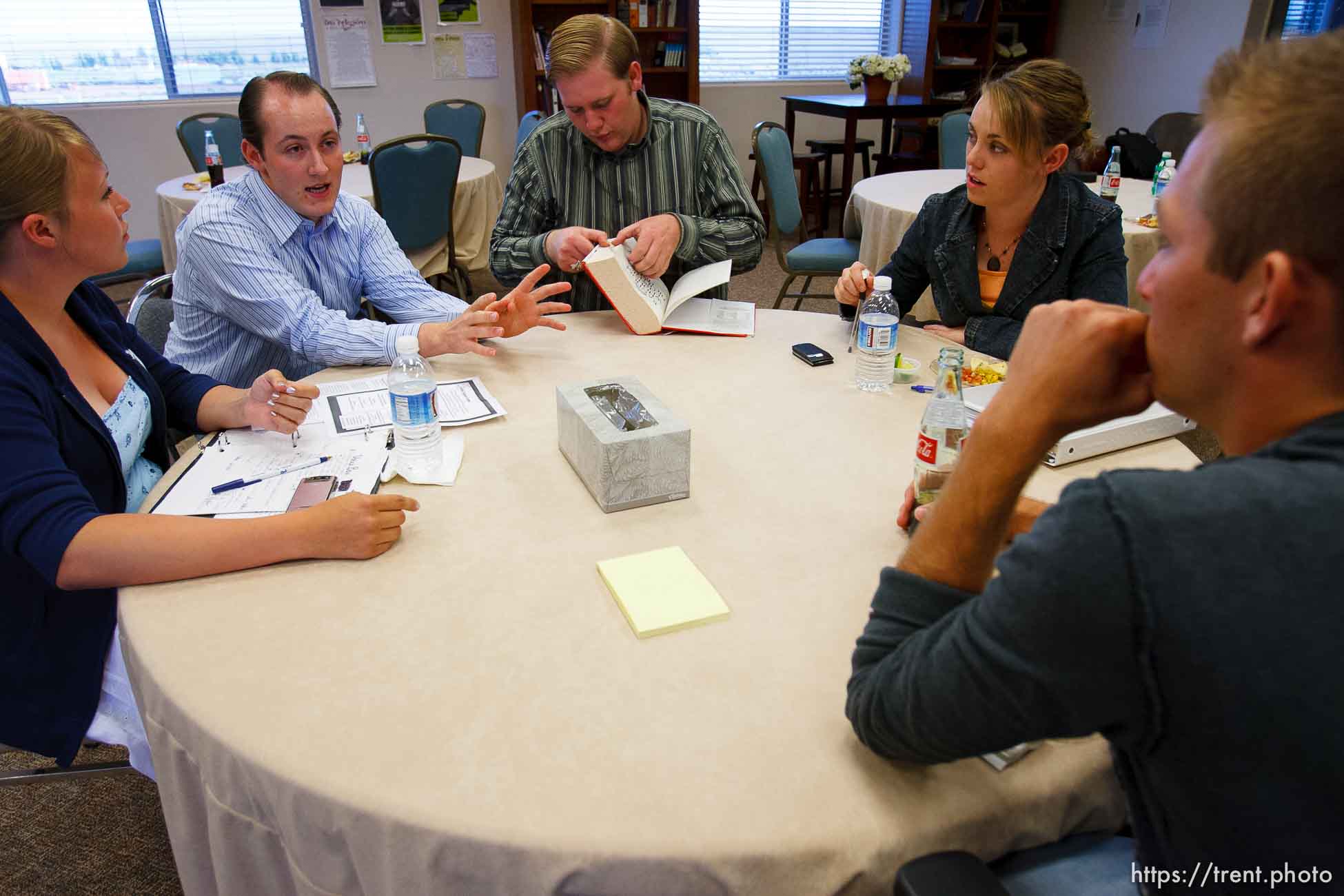 Centennial Park -at a meeting of Voice Box, Tuesday August 11, 2009.
Ali Knudson, Joseph Docstader, Levi Zitting, JoAnna Dockstader, Kevin LeBaron