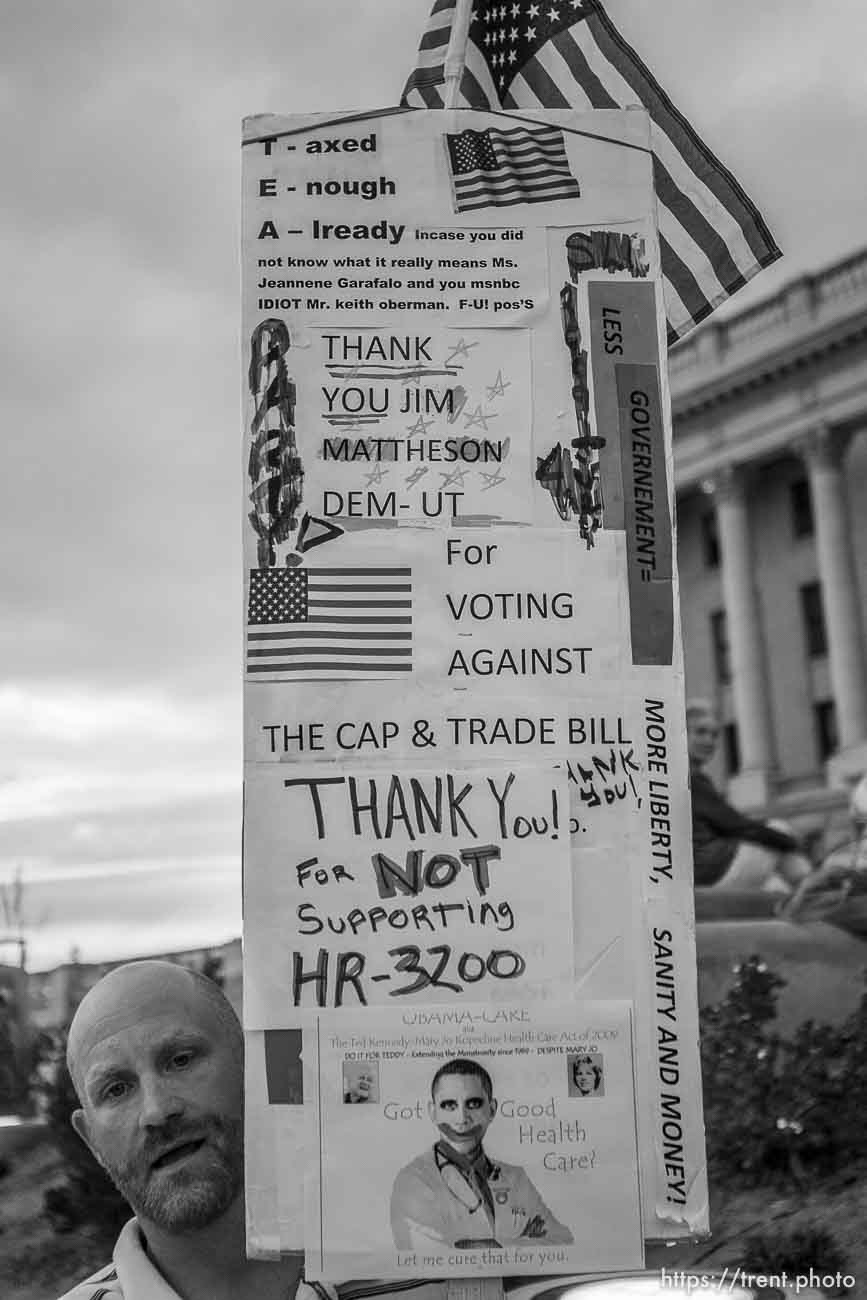 Salt Lake City - MoveOn.Org sponsored a rally at the state capitol calling for health care reform, Wednesday, September 2 2009.