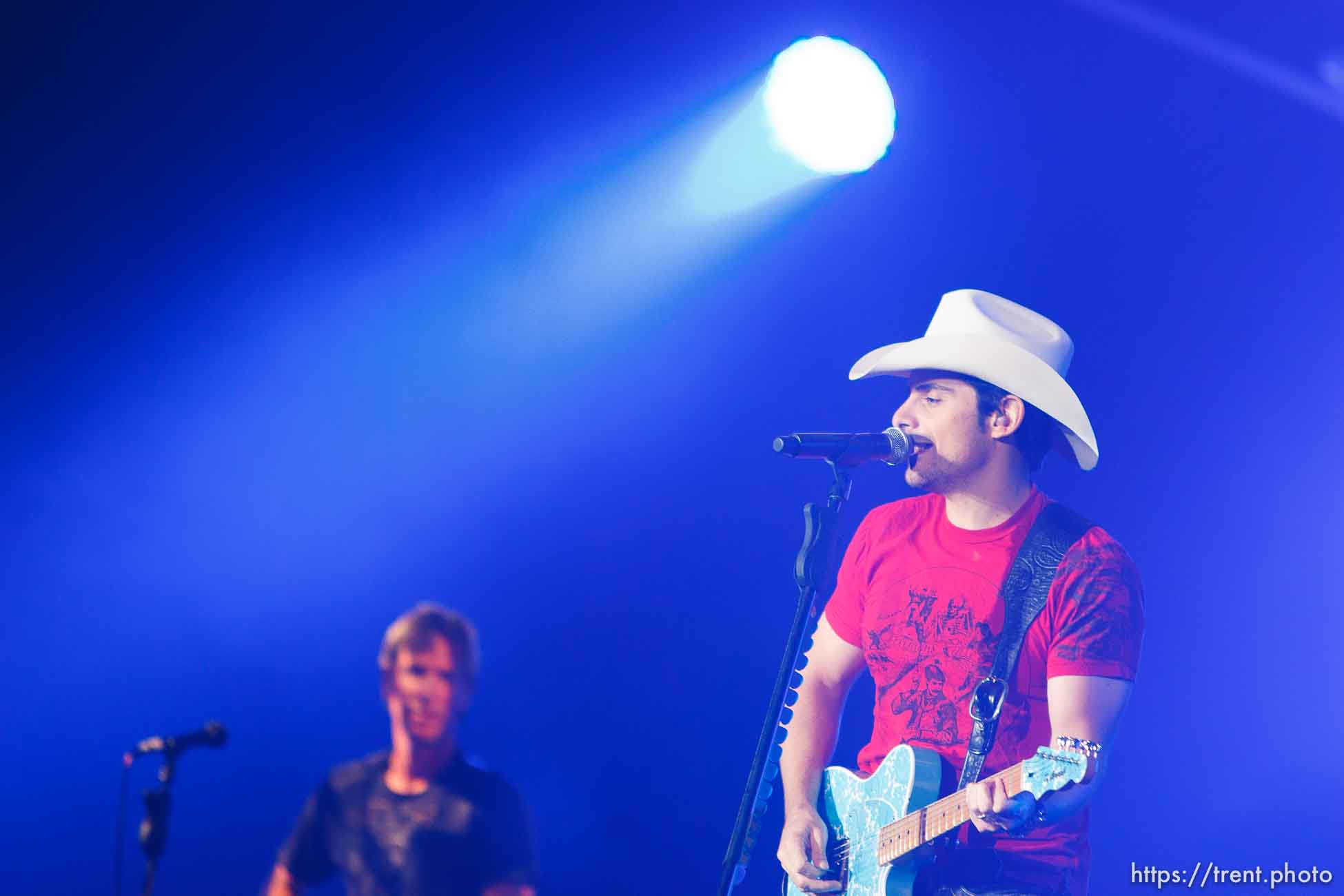 Country superstar Brad Paisley performs at Usana Amphitheater Saturday, September 19 2009 in West Valley City.