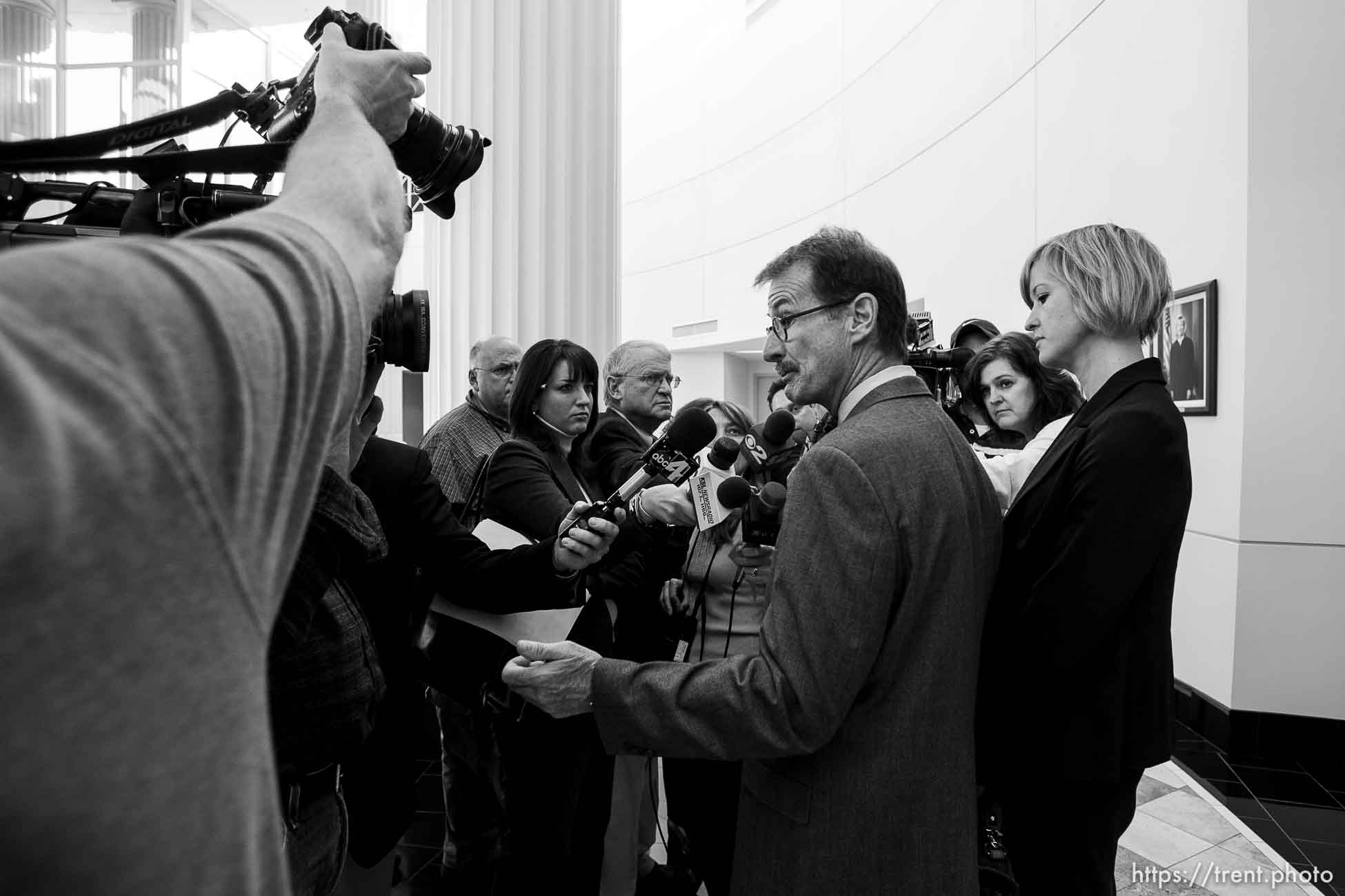 Attorneys for convicted polygamist leader Warren Jeffs argued their case before the Utah Supreme Court Tuesday, November 3 2009 in Salt Lake City, hoping to overturn Jeffs' 2007 conviction as an accomplice to rape. wally bugden, tara isaacson