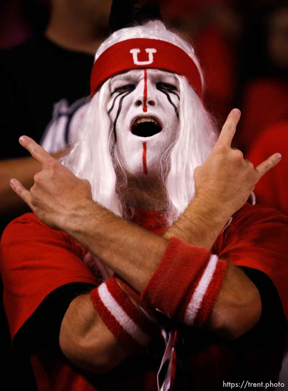 Trent Nelson  |  The Salt Lake Tribune
University of Utah defeats Pitt 27-24 in overtime, college football, Thursday, September 2, 2010 at Rice-Eccles Stadium in Salt Lake City. fans