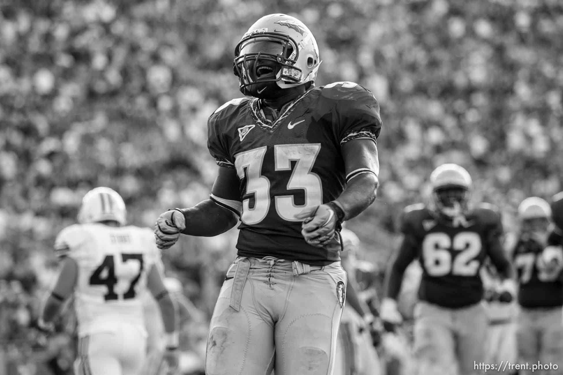 Trent Nelson  |  The Salt Lake Tribune
Florida State's Ty Jones scores after running through several BYU defenders during the second half, BYU vs. Florida State, college football Saturday, September 18, 2010 at Doak Campbell Stadium in Tallahassee, Florida.