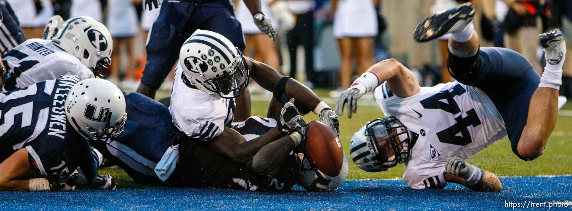 Trent Nelson  |  The Salt Lake Tribune
Utah State's Derrvin Speight runs the ball during the first half. Speight was ruled down on the one-yard line. BYU linebacker Brandon Ogletree (44) at right. Utah State vs. BYU college football in Logan Friday, October 1, 2010.