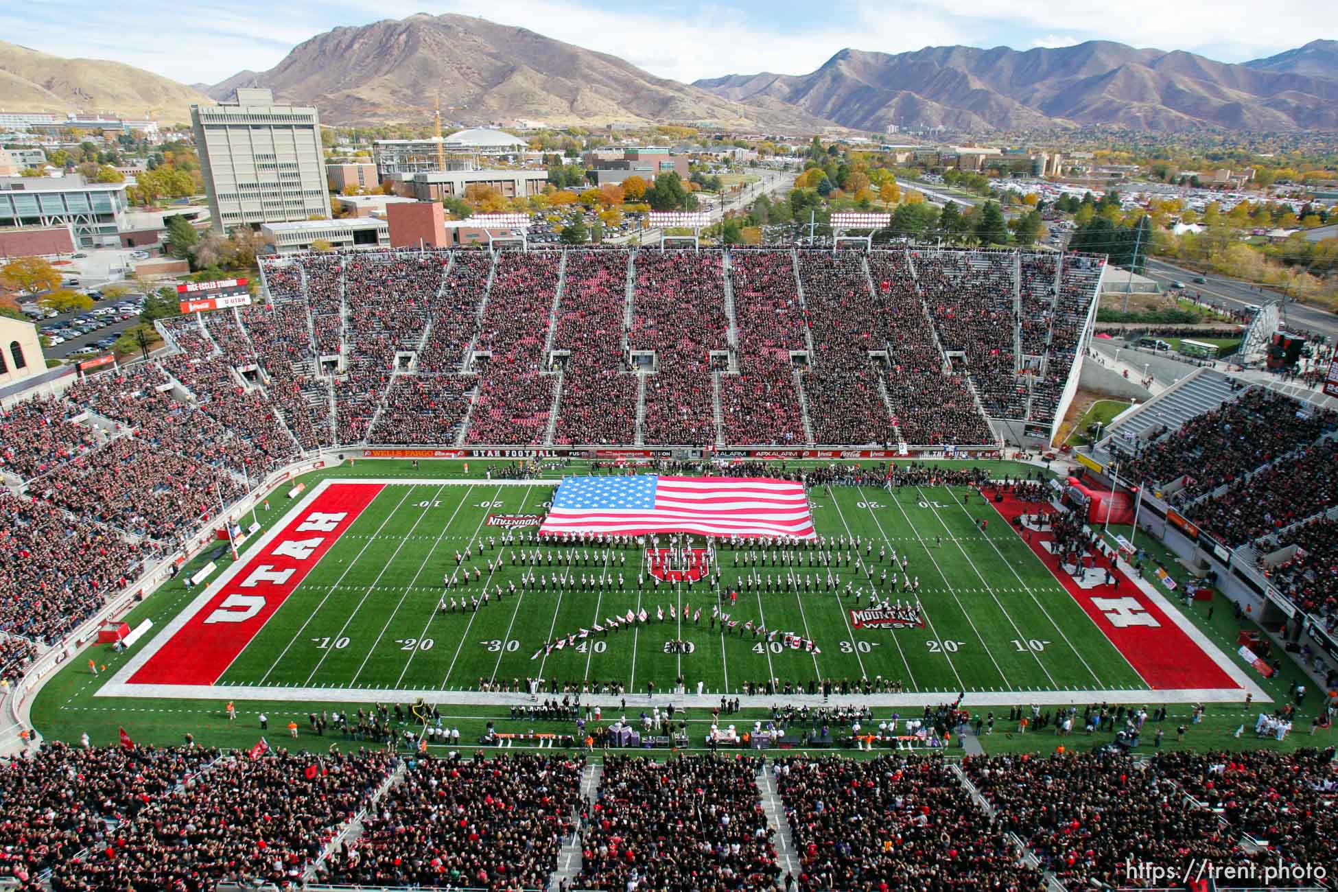 Trent Nelson  |  The Salt Lake Tribune
utah marching band, Utah vs. TCU college football, Saturday, November 6, 2010. TCU won 47-7. american flag