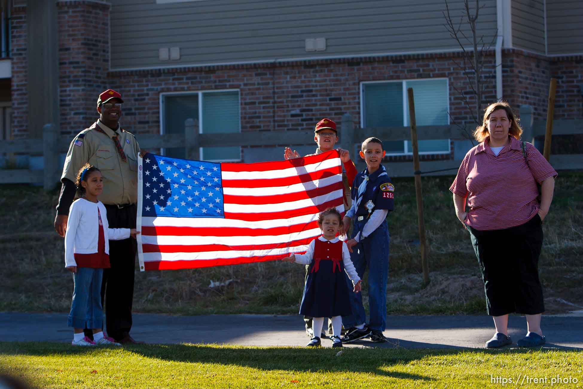 Trent Nelson  |  The Salt Lake Tribune
SFC Mike Jones, Utah National Guard, was welcomed home to Eagle Mountain by family, friends and neighbors who lined the streets of Eagle Mountain Friday, November 12, 2010. On his fourth deployment, Jones was injured in Afghanistan in September.