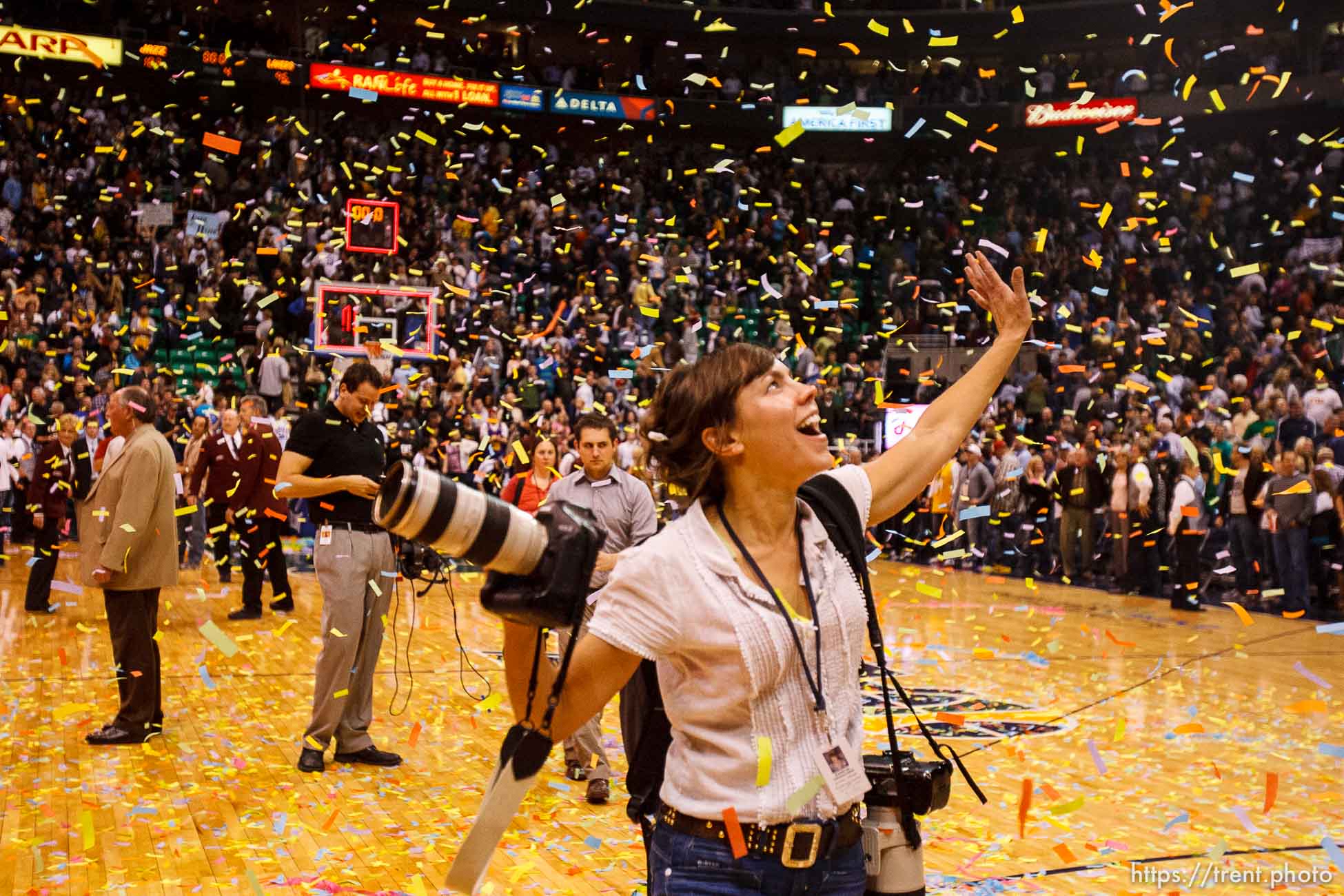 Trent Nelson  |  The Salt Lake Tribune
Utah Jazz vs. Los Angeles Lakers, NBA basketball Friday, November 26, 2010 at EnergySolutions Arena. Kristin Heinichen