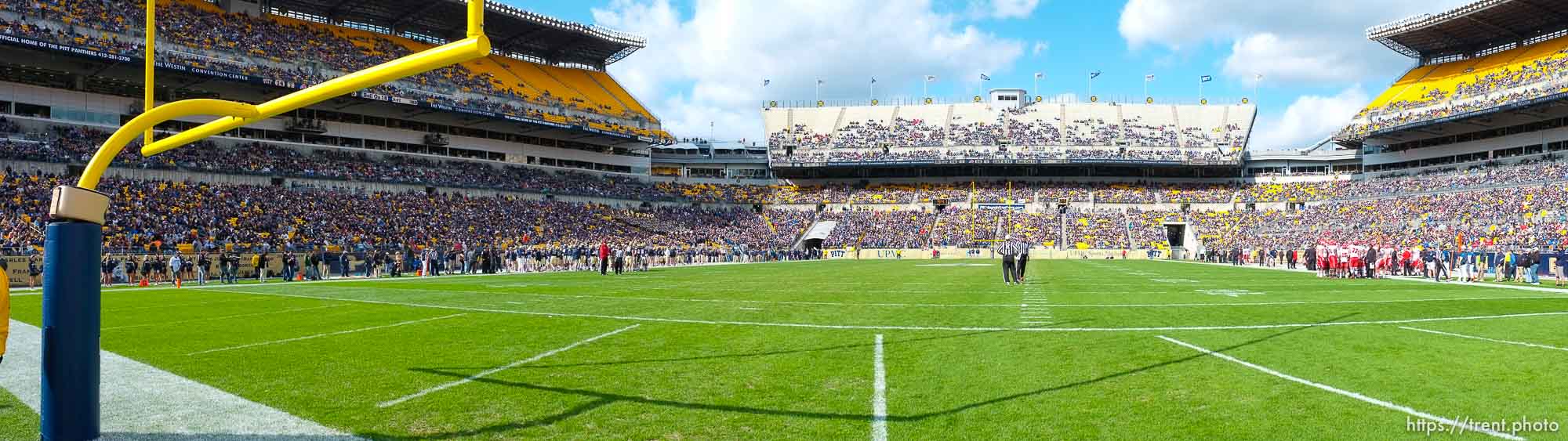 utah vs. pitt, heinz field in Pittsburgh, Pennsylvania, Saturday, October 15, 2011.