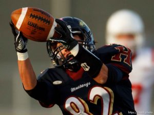 Trent Nelson  |  The Salt Lake Tribune
Herriman's Jordan Drage pulls in a reception. Herriman vs. East high school football, Saturday October 27, 2012 in Herriman, Utah.