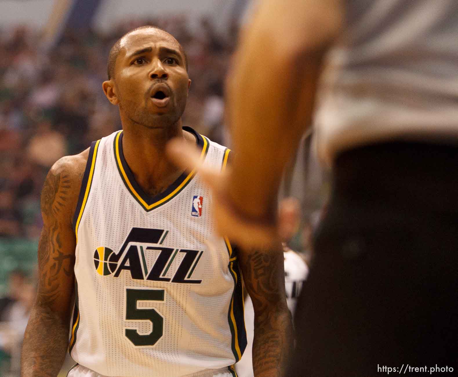 Trent Nelson  |  The Salt Lake Tribune
Utah Jazz guard Mo Williams (5) reacts to his second foul in the first quarter as the Utah Jazz host the Dallas Mavericks, NBA basketball, Wednesday October 31, 2012 at EnergySolutions Arena in Salt Lake City, Utah.