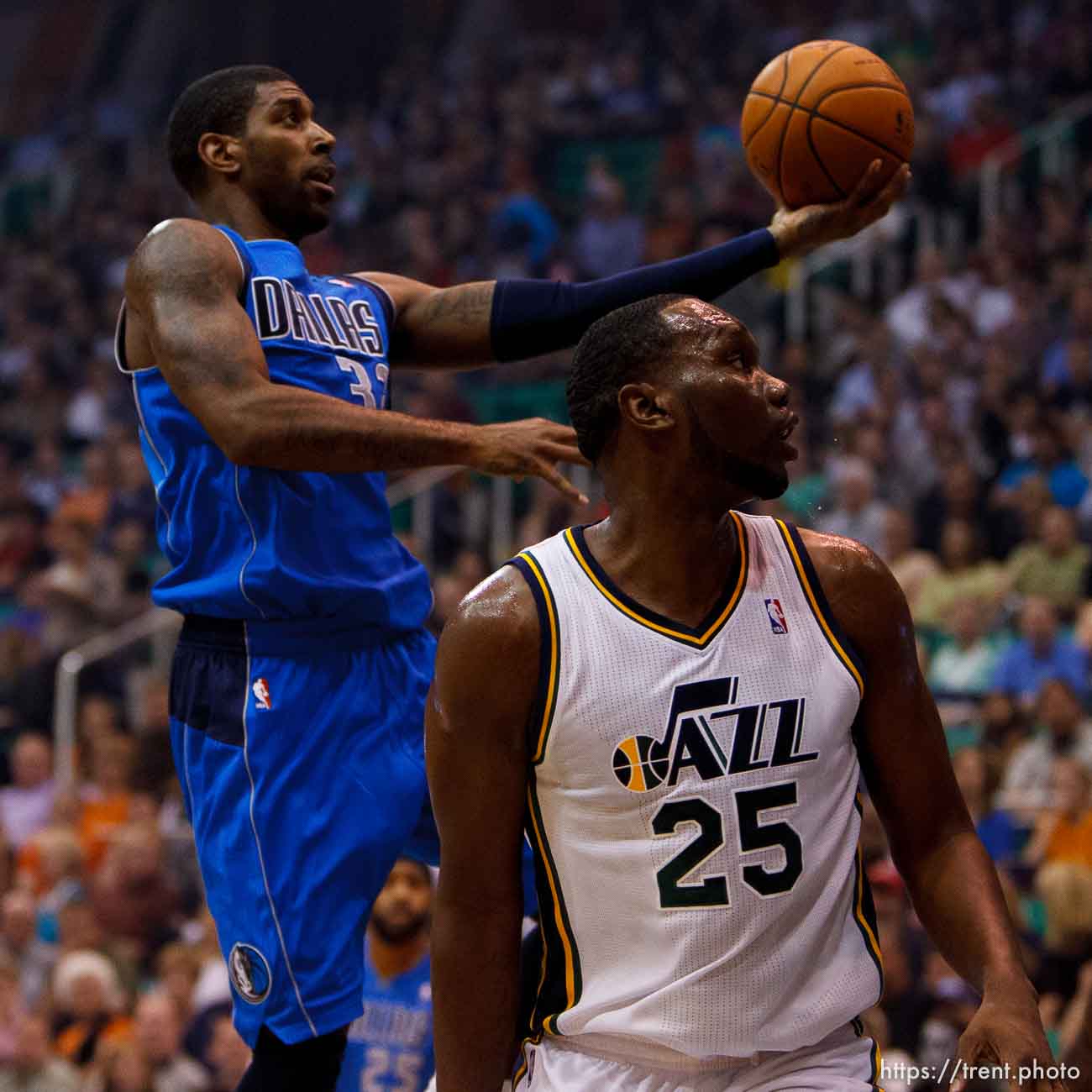 Trent Nelson  |  The Salt Lake Tribune
Dallas's O.J. Mayo shoots over Utah Jazz center/forward Al Jefferson (25) as the Utah Jazz host the Dallas Mavericks, NBA basketball, Wednesday October 31, 2012 at EnergySolutions Arena in Salt Lake City, Utah.