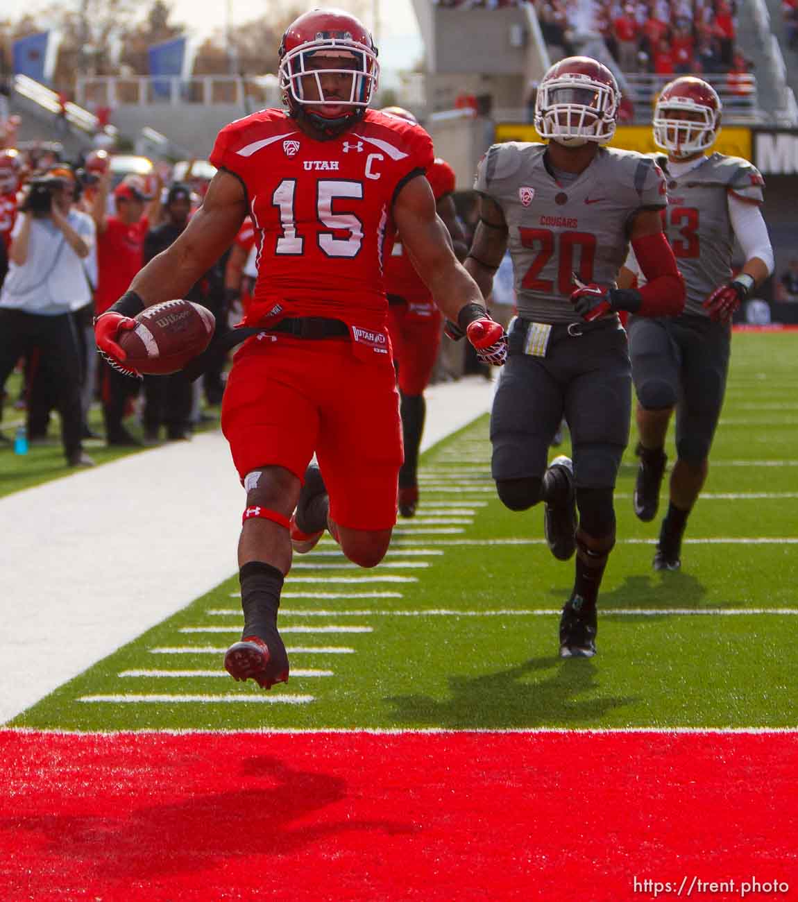 Trent Nelson  |  The Salt Lake Tribune
Utah running back John White (15) runs for a first quarter touchdown as Utah hosts Washington State, college football at Rice-Eccles Stadium Saturday November 3, 2012 in Salt Lake City.