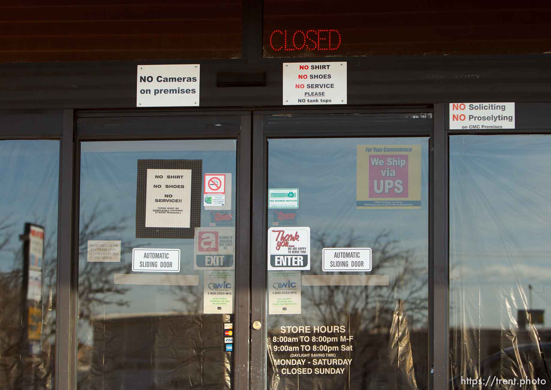 closed grocery store, Thursday November 29, 2012.