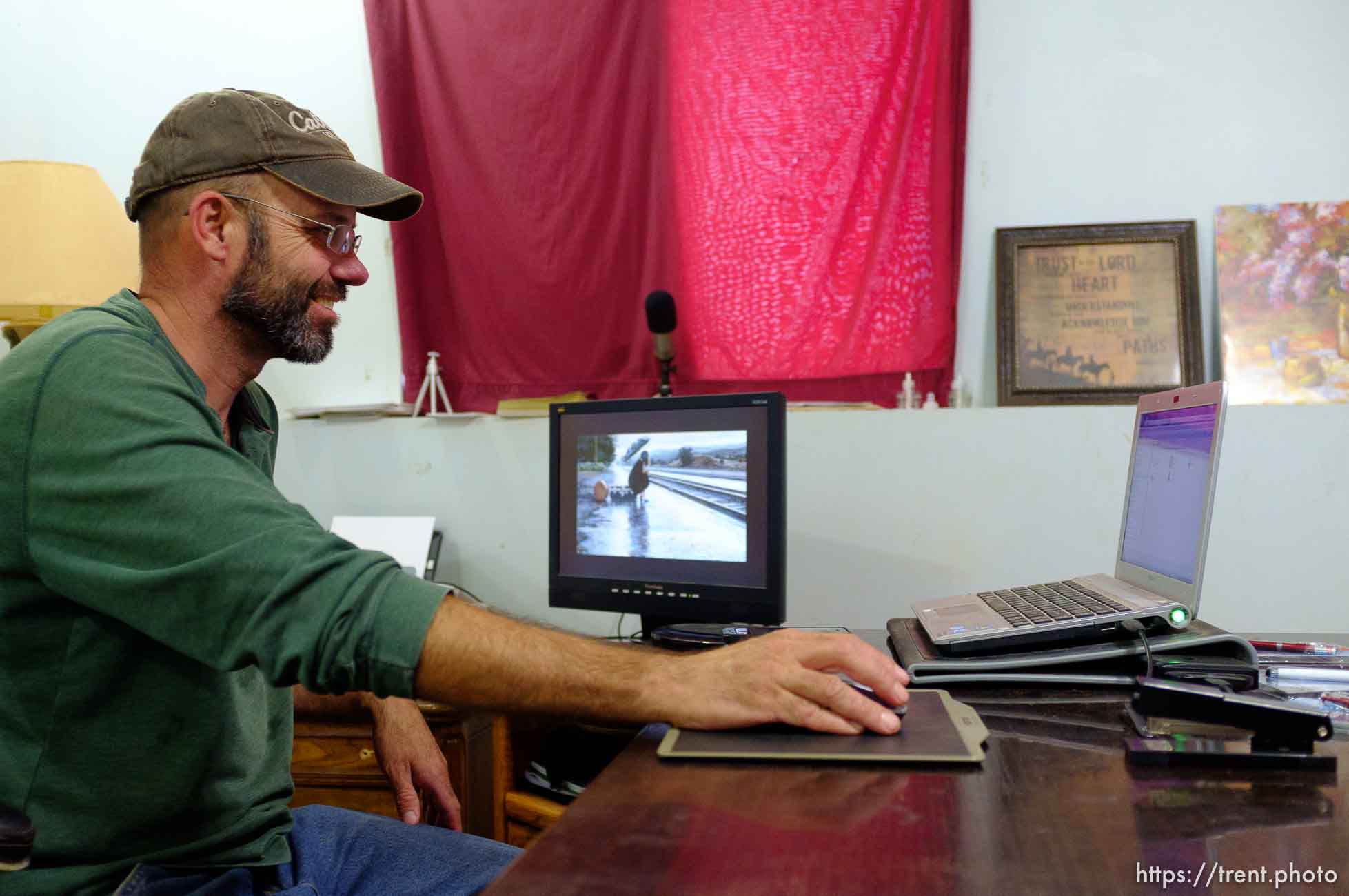 Trent Nelson  |  The Salt Lake Tribune
andrew chatwin in Hildale, Thursday September 25, 2014.