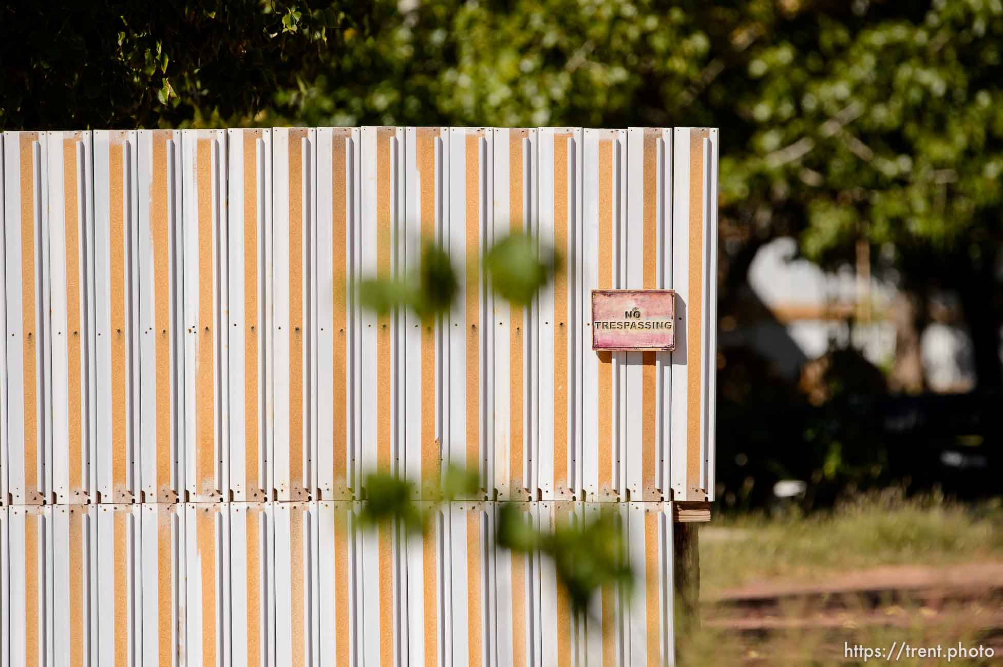 Trent Nelson  |  The Salt Lake Tribune
no trespassing sign, fences and walls, in Hildale, Thursday September 25, 2014.