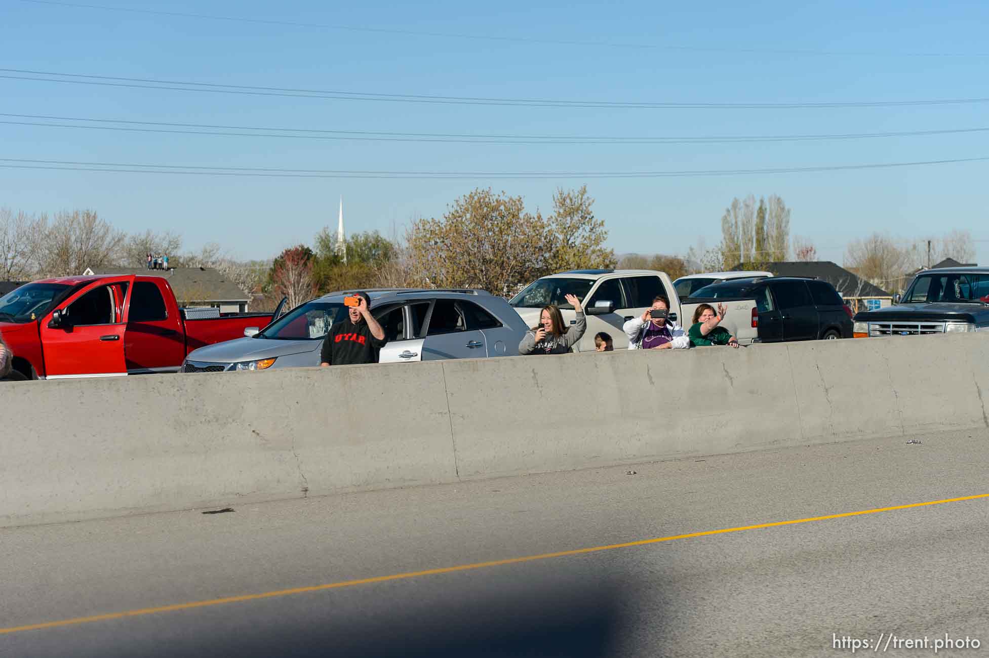 Trent Nelson  |  The Salt Lake Tribune
Onlookers line the route of President Barack Obama's motorcade as it makes its way from Salt Lake City to Hill Air Force Base, Friday April 3, 2015.