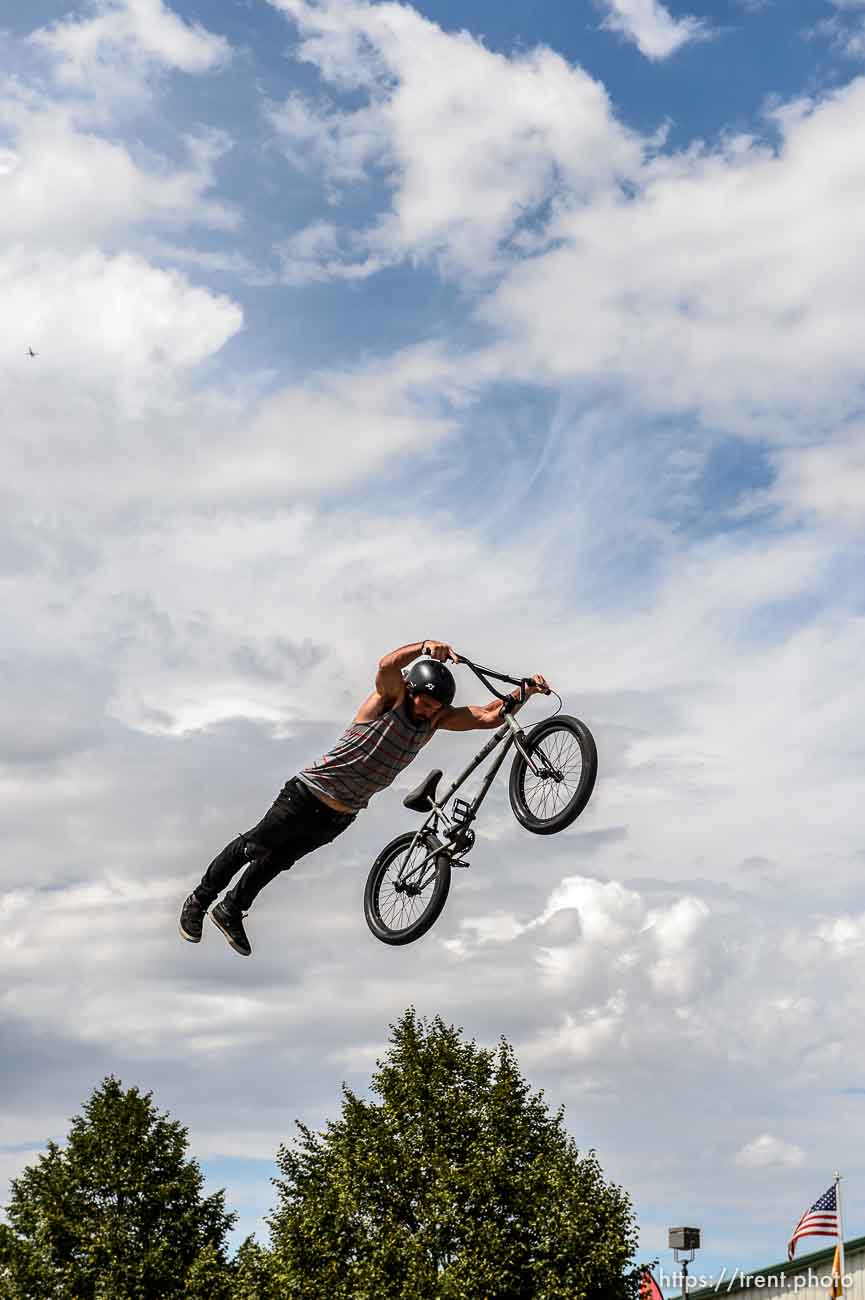 Trent Nelson  |  The Salt Lake Tribune
Jonesy Fedderson performs during a show put on by 5050BMX at the Salt Lake County Fair in South Jordan, Wednesday August 12, 2015. The fair opened Wednesday, celebrating its 79th year with events, rides, exhibitions and activities designed to be “fun for the whole herd.”