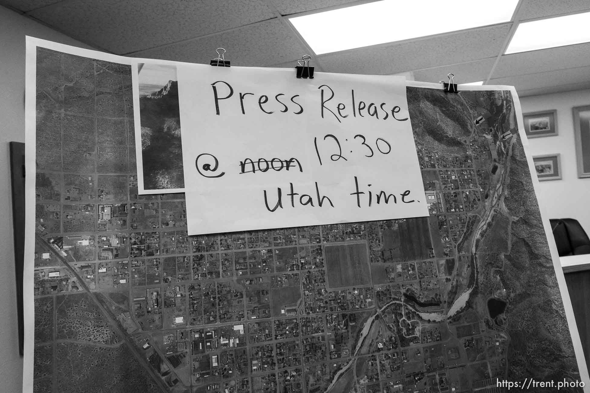 Trent Nelson  |  The Salt Lake Tribune
map, sign, flash flood press conference at colorado city hall,  Tuesday September 15, 2015.
Eight people had died and five remained missing Tuesday morning, the day after an SUV and a van were washed off a road during a flash flood in this polygamous Utah-Arizona border community