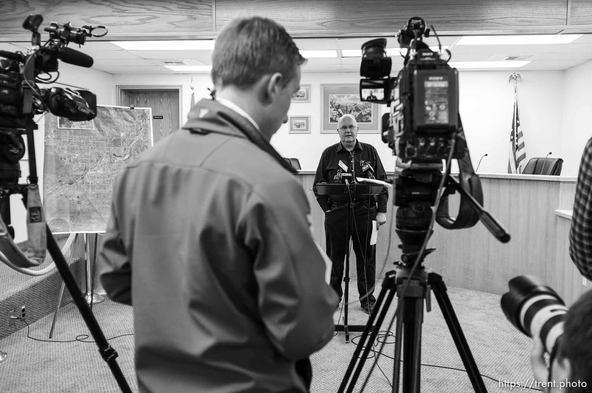 Trent Nelson  |  The Salt Lake Tribune
Hildale Mayor Philip Barlow speaks at a press conference regarding the continued search after a flash flood. Colorado City, Wednesday September 16, 2015.