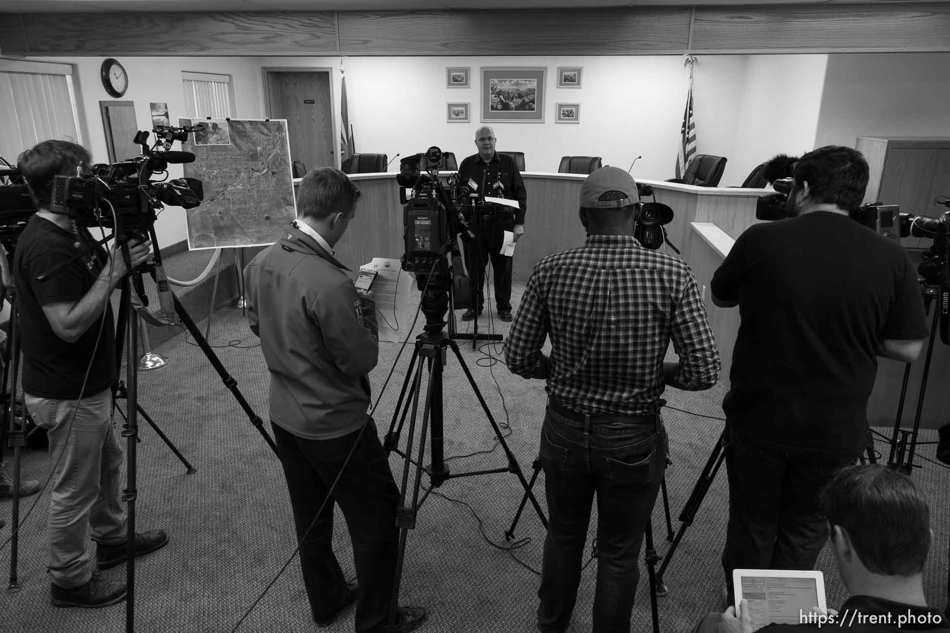 Trent Nelson  |  The Salt Lake Tribune
Hildale Mayor Philip Barlow speaks at a press conference regarding the continued search after a flash flood. Colorado City, Wednesday September 16, 2015.