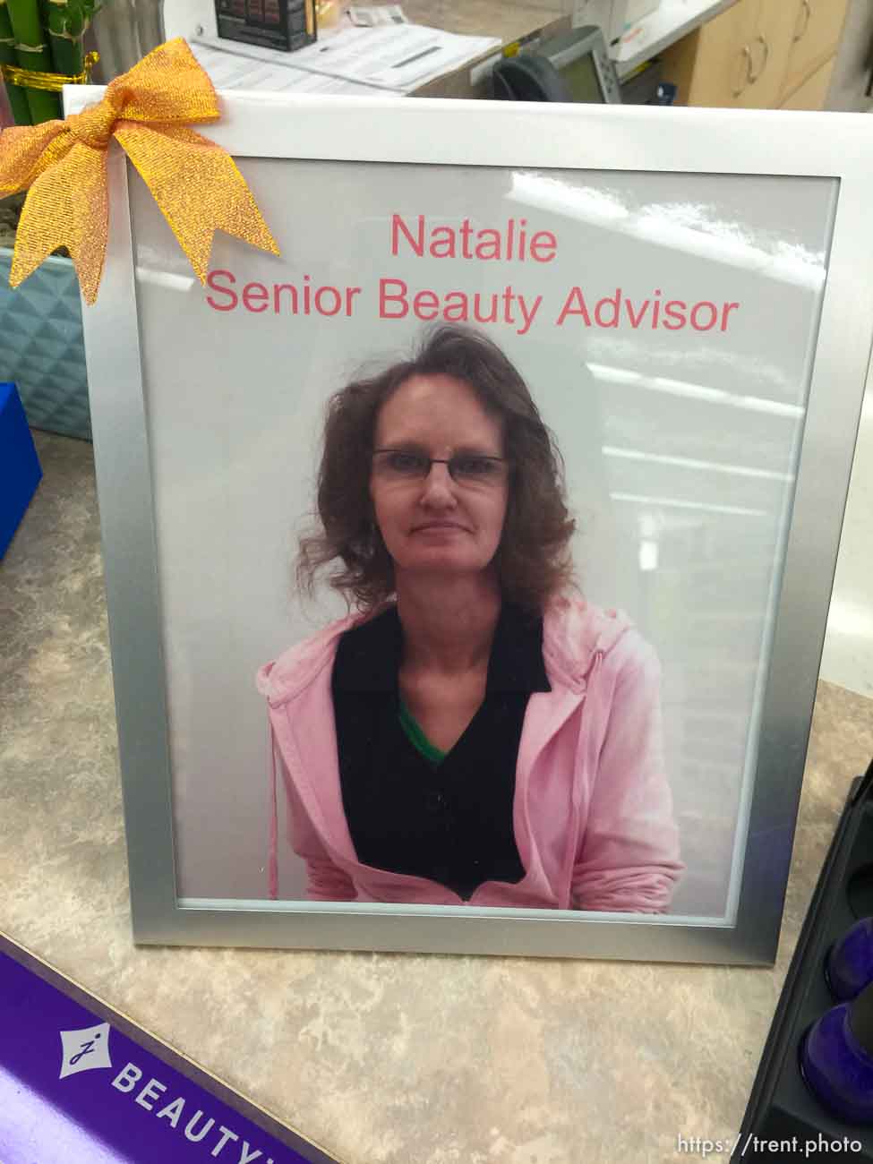 Senior Beauty Advisor