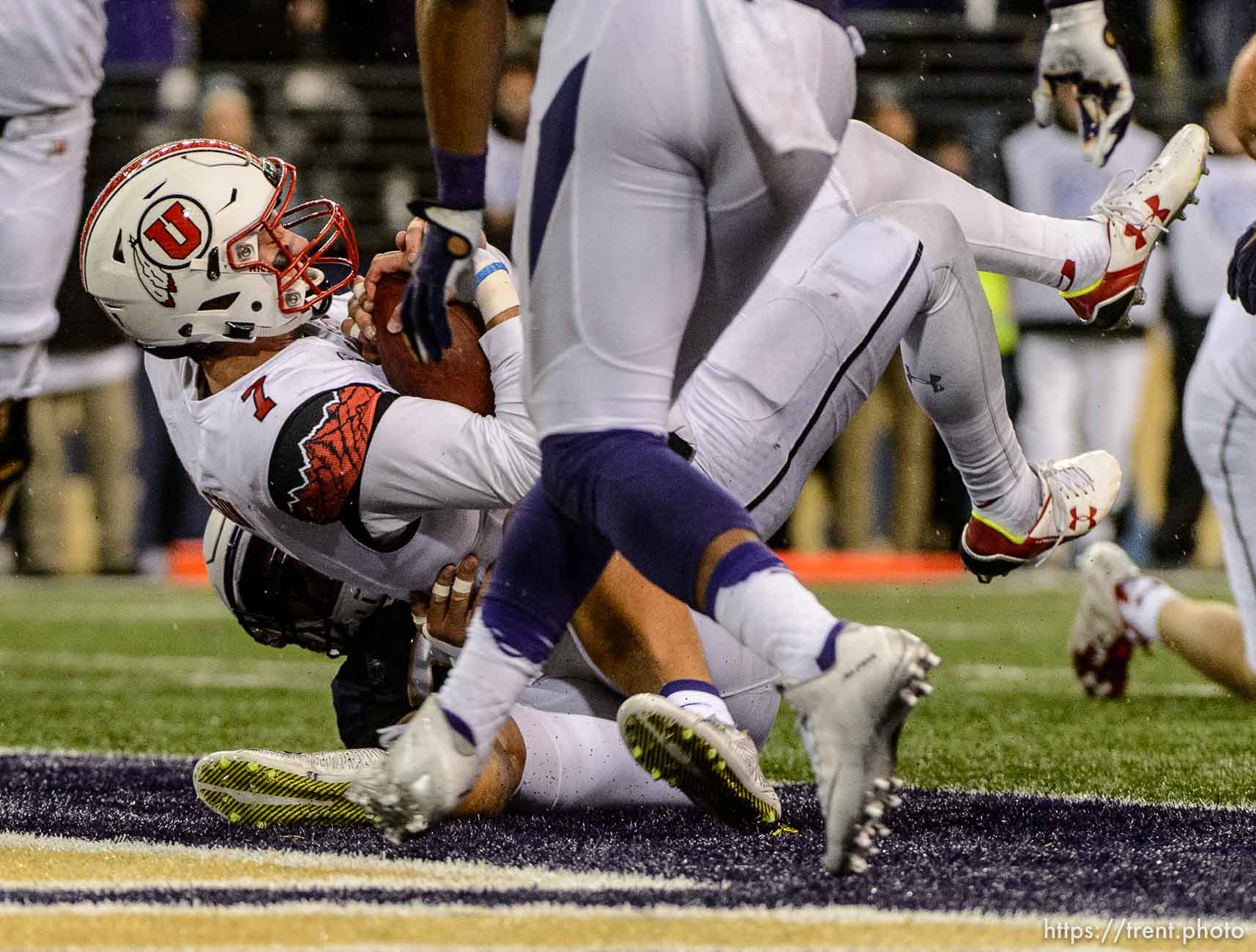 Trent Nelson  |  The Salt Lake Tribune
Utah Utes quarterback Travis Wilson (7) scores a touchdown in the fourth quarter as the University of Utah faces the University of Washington, NCAA football at Husky Stadium in Seattle, Saturday November 7, 2015.