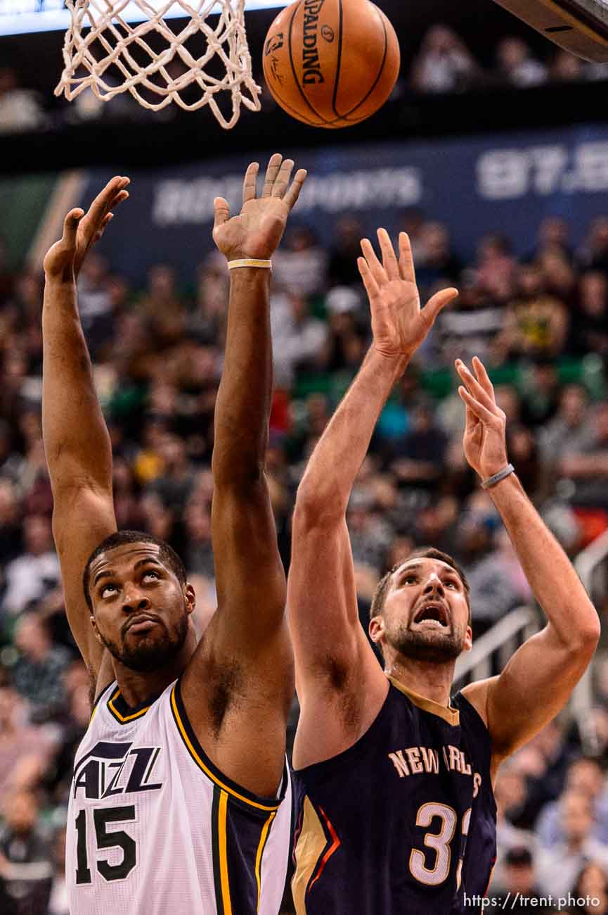 Trent Nelson  |  The Salt Lake Tribune
New Orleans Pelicans forward Ryan Anderson (33) shoots behind Utah Jazz forward Derrick Favors (15) as the Utah Jazz host the New Orleans Pelicans, NBA basketball in Salt Lake City, Wednesday December 16, 2015.