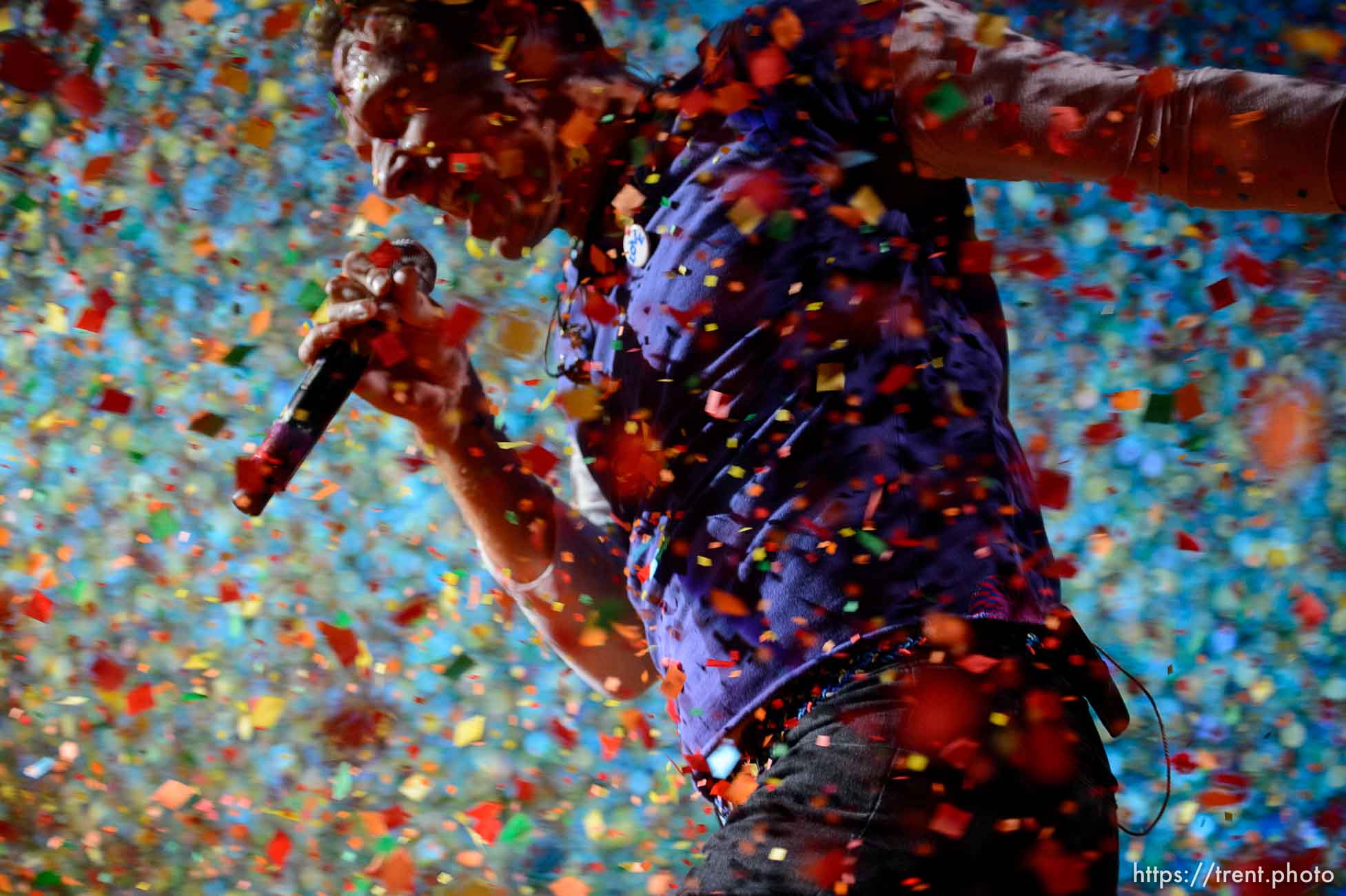 Trent Nelson  |  The Salt Lake Tribune
Coldplay performs at Vivint Smart Home Arena, Wednesday August 31, 2016.