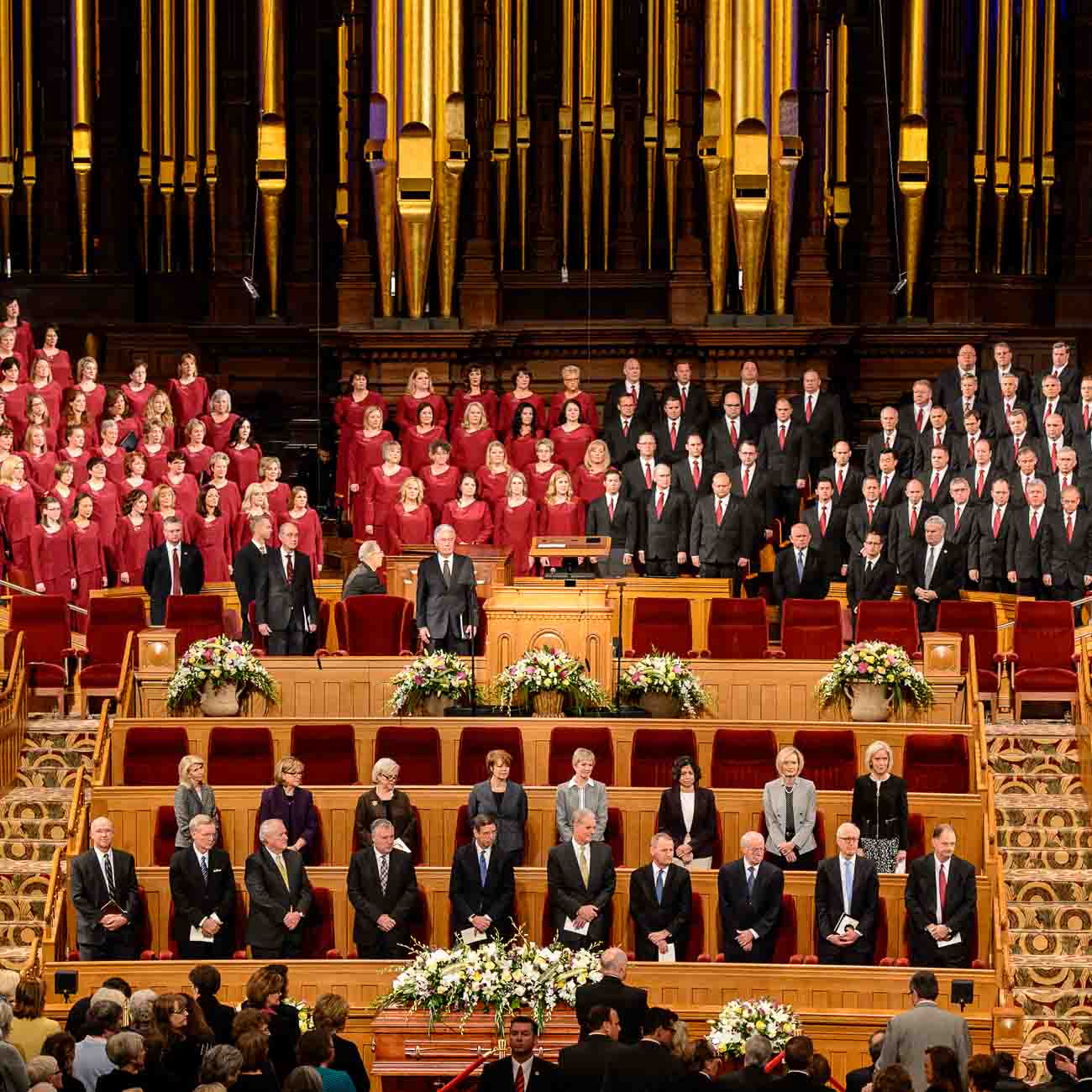 (Trent Nelson | The Salt Lake Tribune)  Funeral services for Elder Robert D. Hales at the Salt Lake Tabernacle in Salt Lake City Friday October 6, 2017.