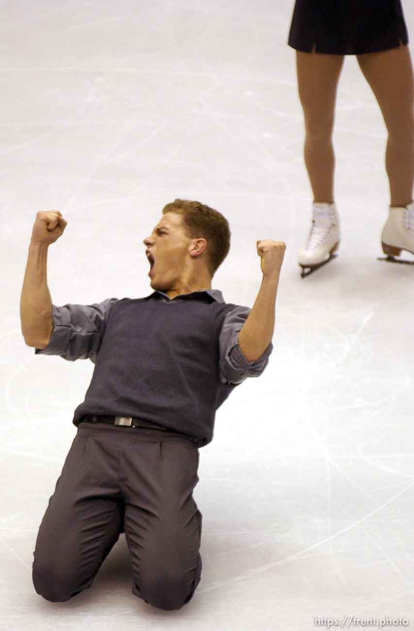 From Canada, silver medal winners Jamie Sale and David Pelletier. Pairs Free Skating finals Monday night at the Salt Lake Ice Center, 2002 Olympic Winter Games.; 02.11.2002, 9:08:13 PM