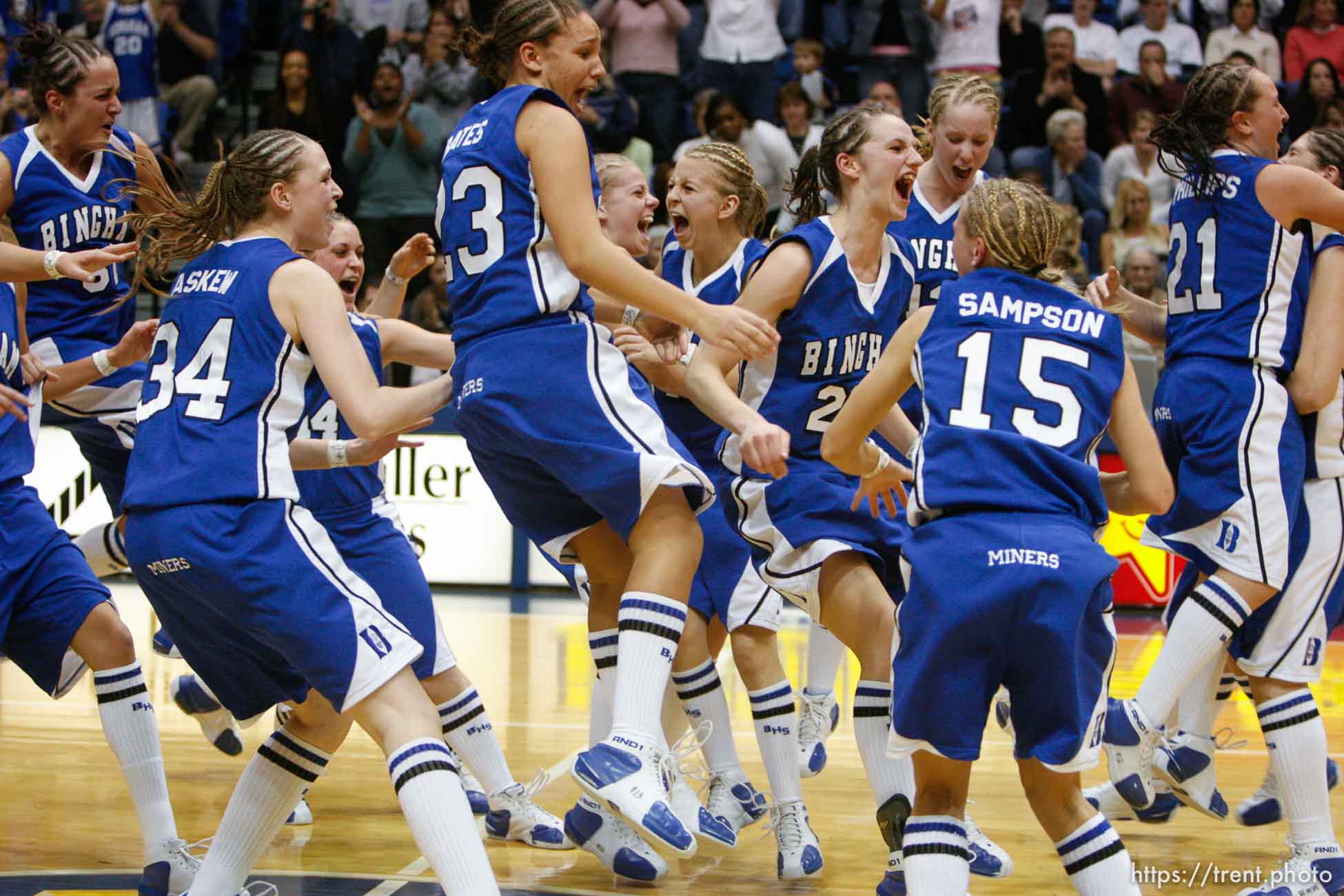 Bingham players run onto the court as time runs out and Bingham wins the state championship. Taylorsville - Bingham wins the state championship. Bingham vs. Skyline High School, 5A Girls State Basketball Championship game at Salt Lake Community College.