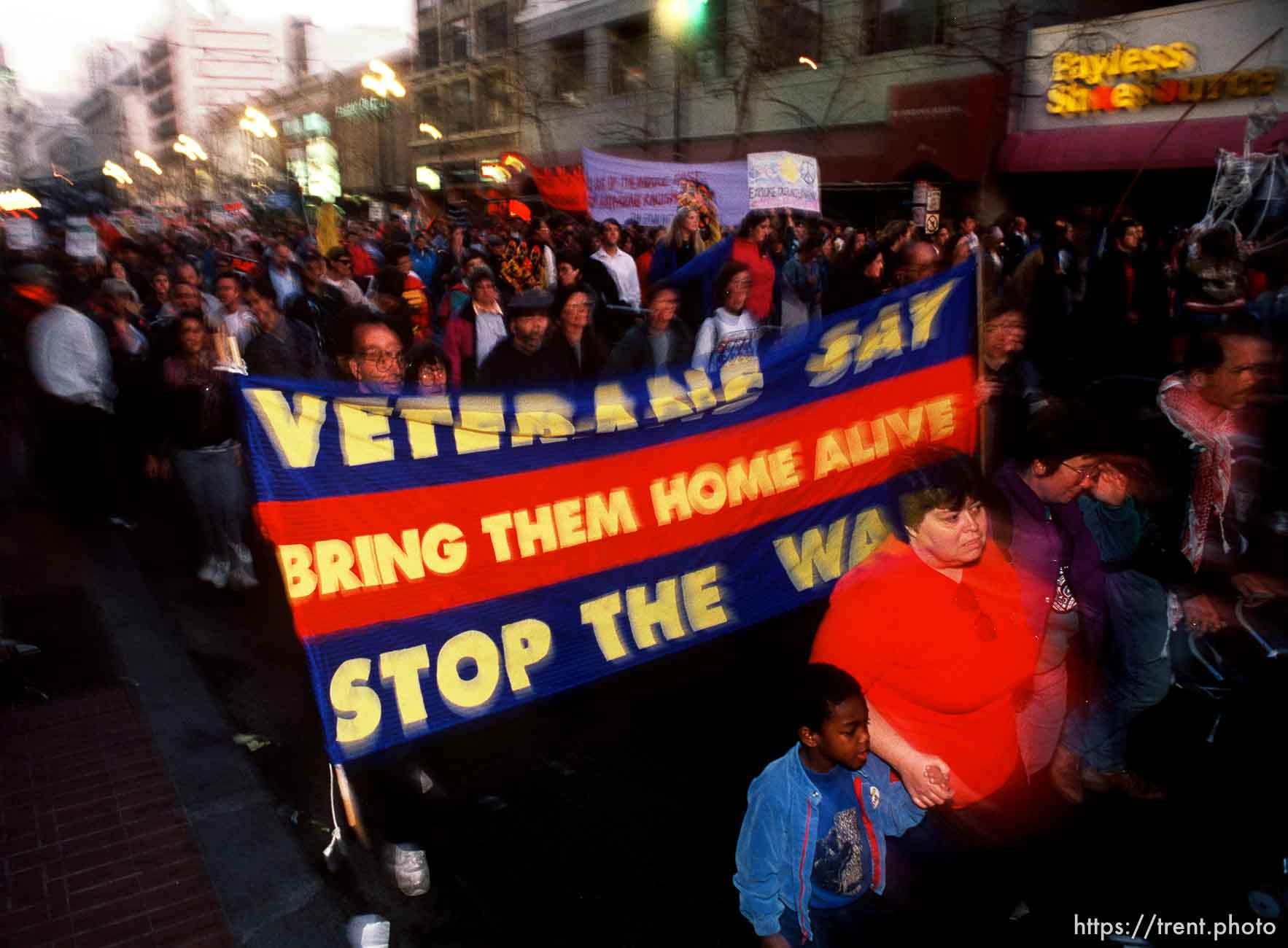 Anti-war Gulf War protests on Market Street.   p