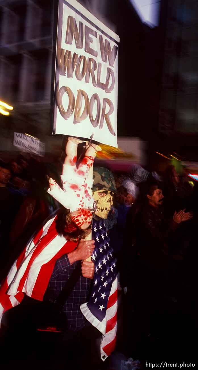 Anti-war Gulf War protests.