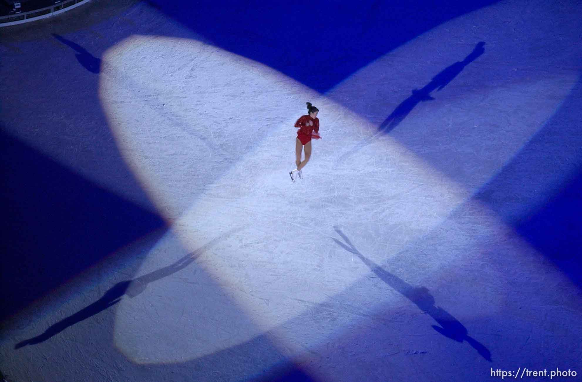 Kristy Yamaguchi. Opening Ceremony, 2002 Olympic Winter Games.; 02.08.2002, 9:25:13 PM