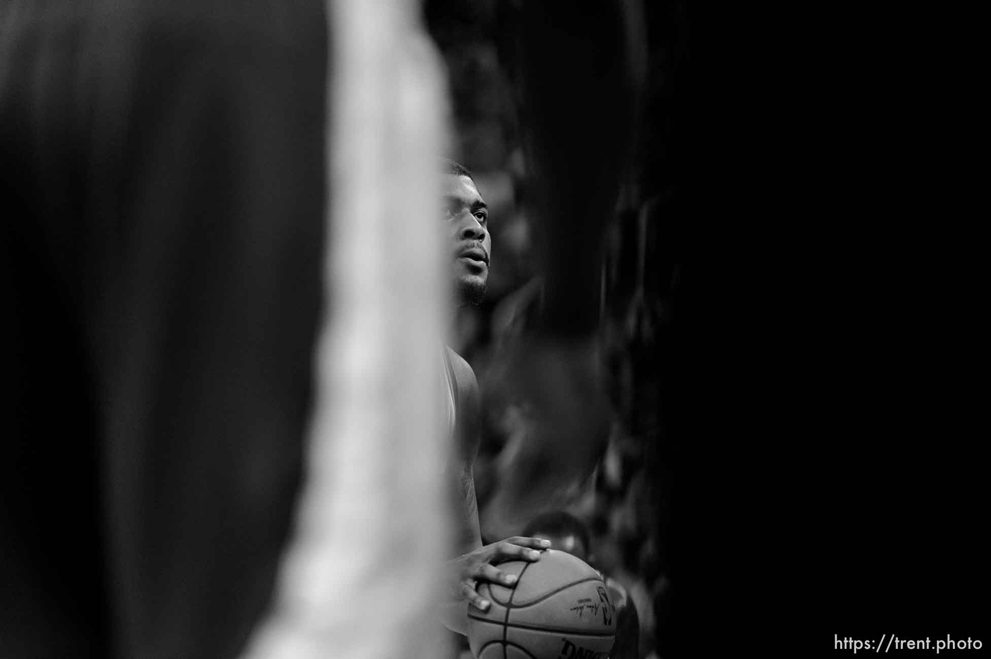 Trent Nelson  |  The Salt Lake Tribune
Utah Jazz forward Derrick Favors (15) on the free-throw line as the Utah Jazz host the Memphis Grizzlies, NBA basketball at EnergySolutions Arena in Salt Lake City, Wednesday February 4, 2015.