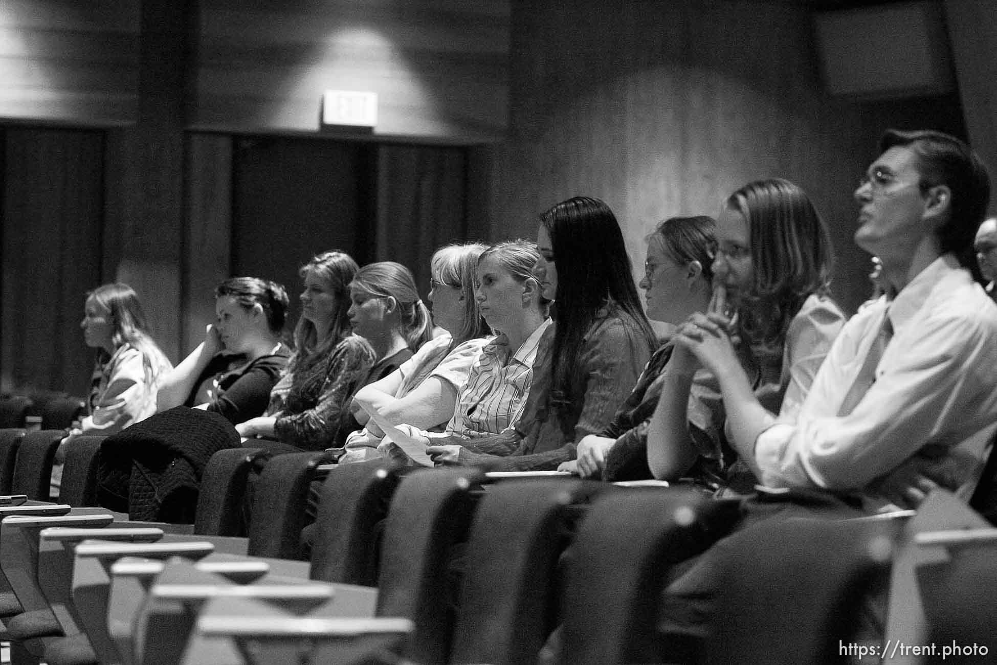 Town Hall meeting on polygamy at the University of Utah.Photo by Trent Nelson; 3.01.2006