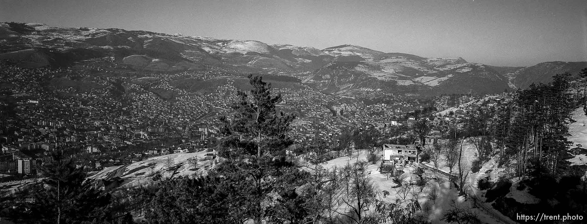 Overview of Sarajevo (1 of 3).