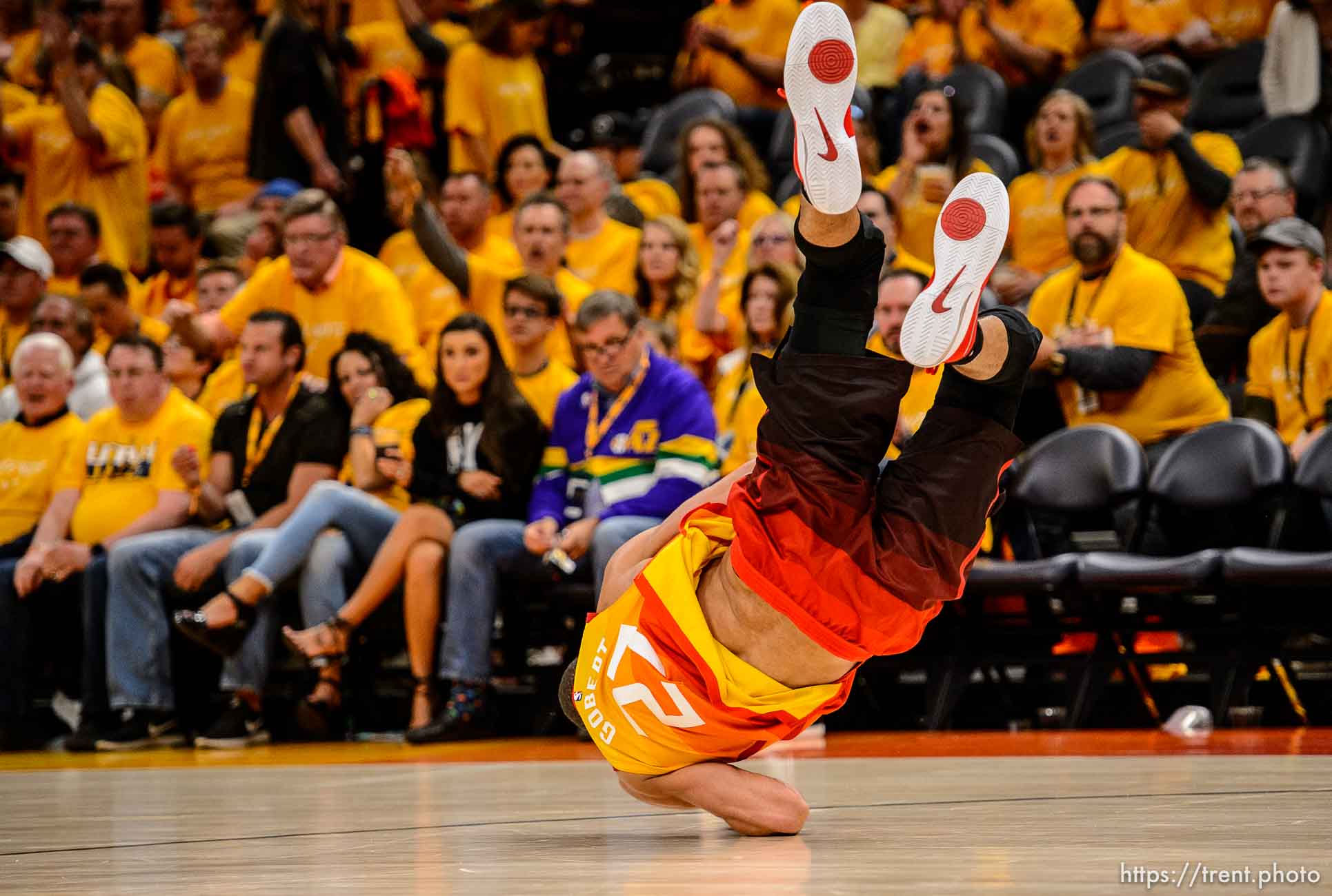 (Trent Nelson | The Salt Lake Tribune)  
Utah Jazz host the Oklahoma City Thunder, Game 3, NBA playoff basketball in Salt Lake City, Saturday April 21, 2018. Utah Jazz center Rudy Gobert (27) flips himself off the floor.