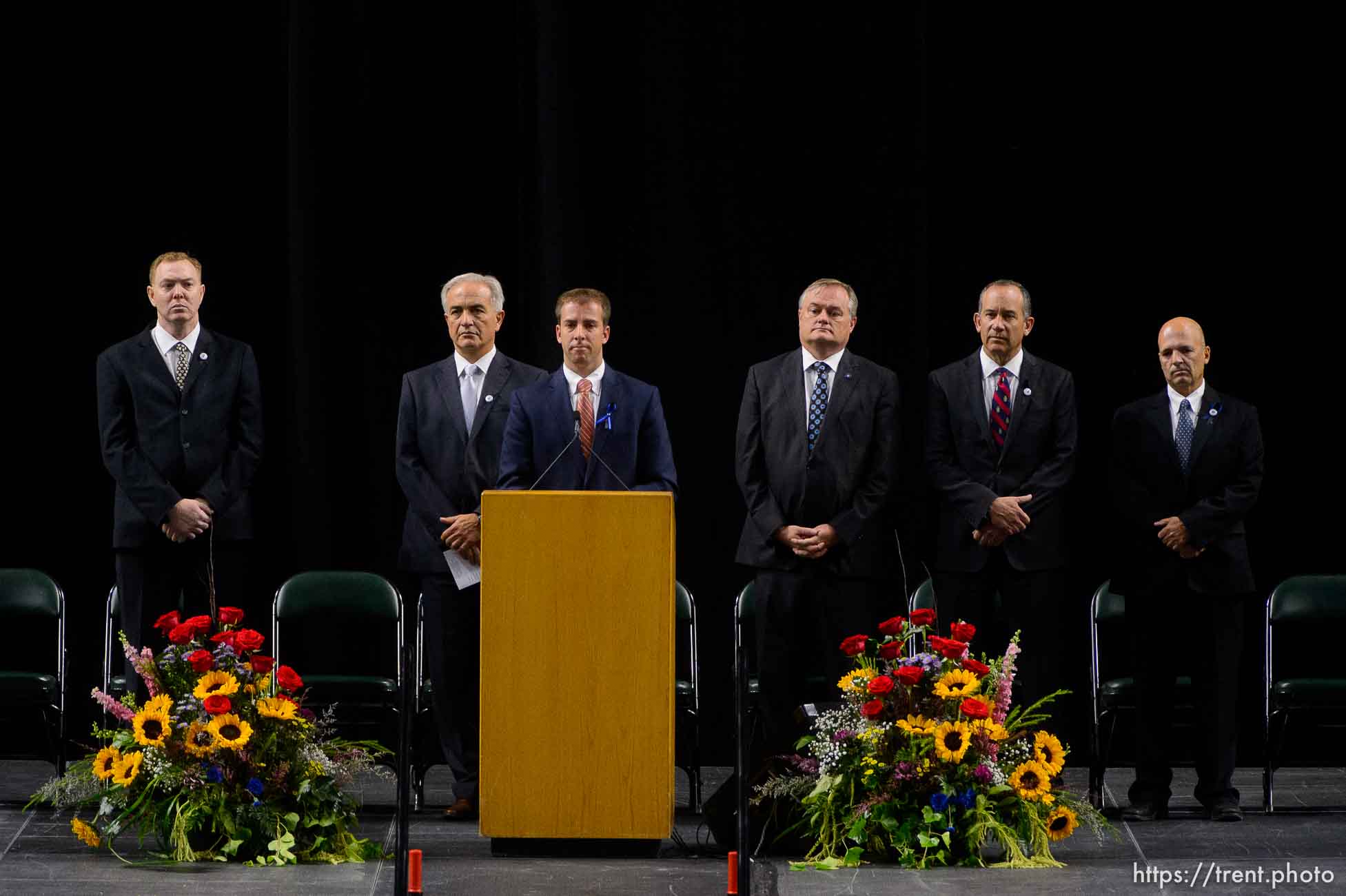 (Trent Nelson | The Salt Lake Tribune)  
Bishop Steve Tingey conducts funeral services for Jill Robinson, a West Valley City code-enforcement officer killed on the job last week. The service took place at the Maverik Center in West Valley City on Friday Aug. 17, 2018.