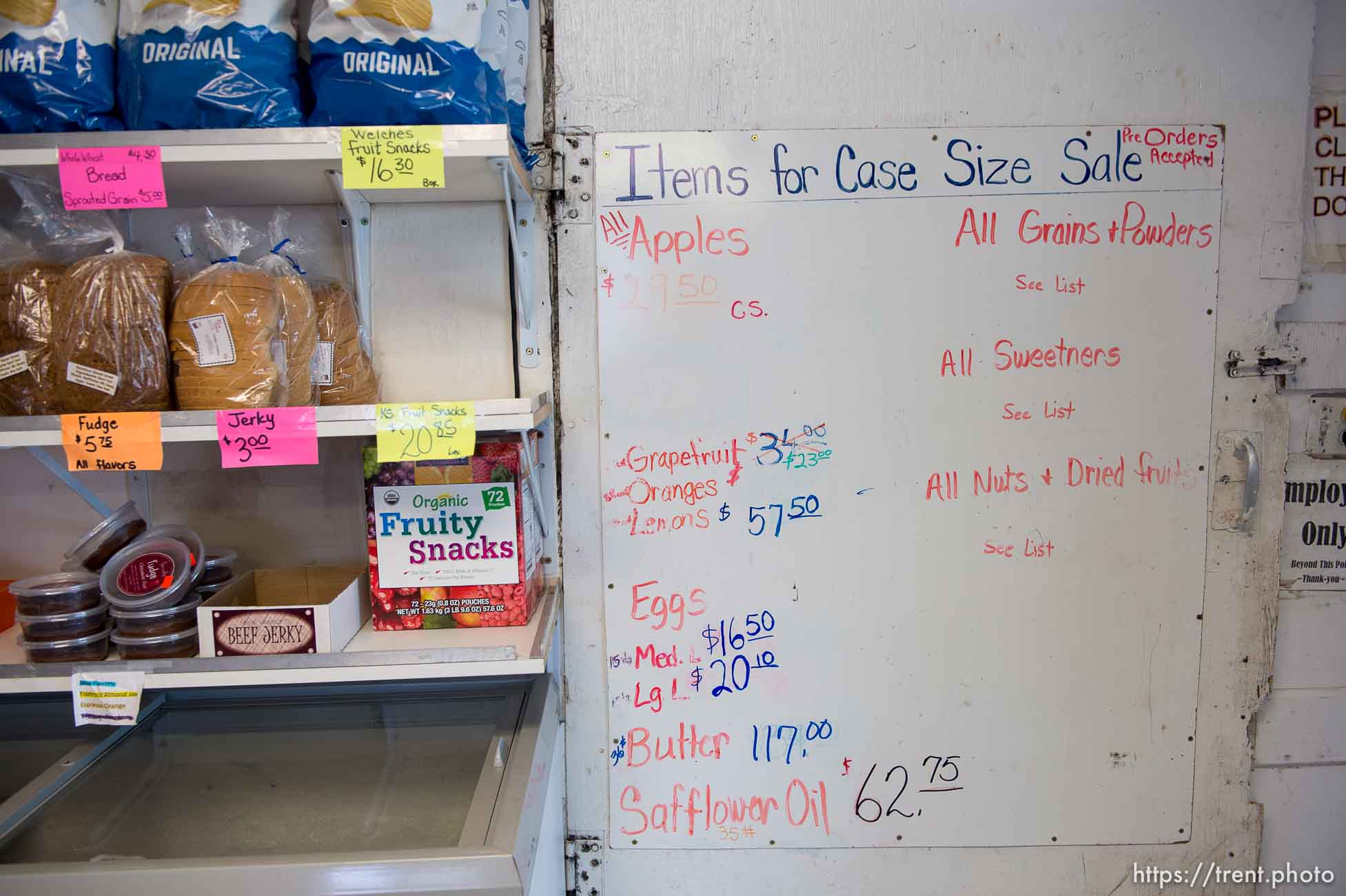 Trent Nelson  |  The Salt Lake Tribune
short creek trading company grocery store, given eviction notice by UEP trust, Monday May 8, 2017.