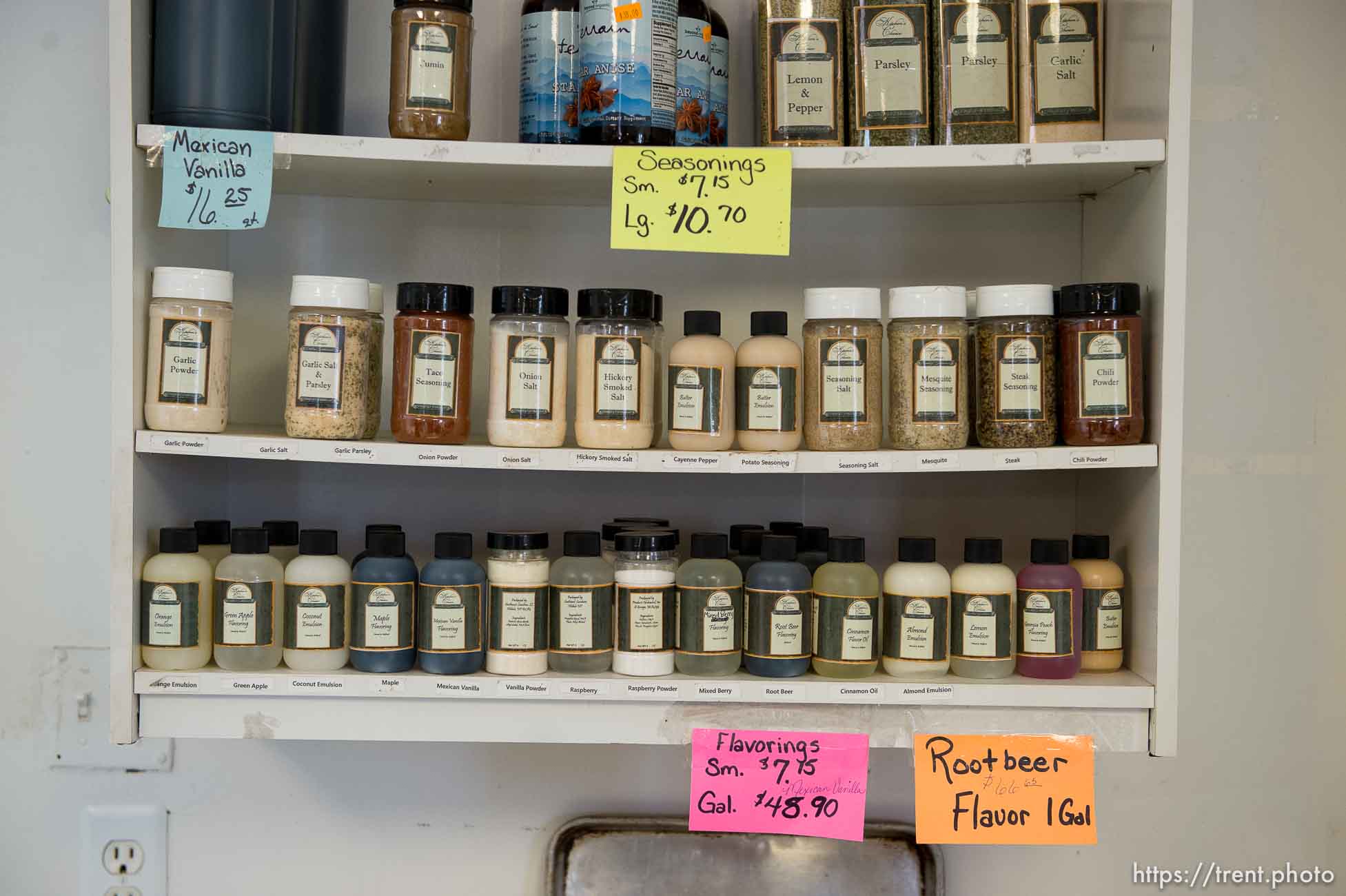 Trent Nelson  |  The Salt Lake Tribune
short creek trading company grocery store, given eviction notice by UEP trust, Monday May 8, 2017.