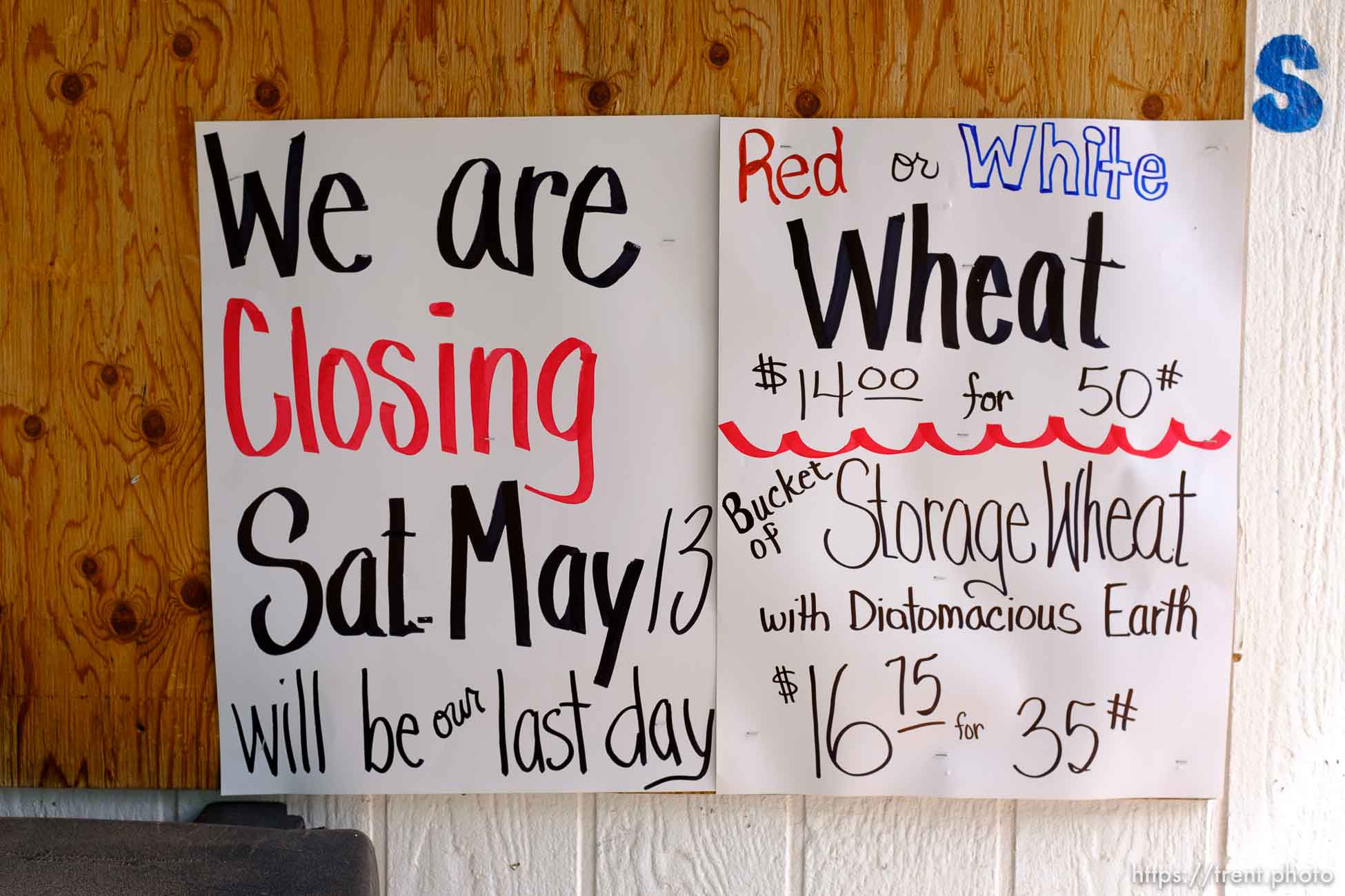 Trent Nelson  |  The Salt Lake Tribune
A sign announces the closing of the Short Creek Trading Company, a small FLDS-run grocery in Colorado City, AZ, Tuesday May 9, 2017. The store is facing eviction from its building by the UEP Trust.