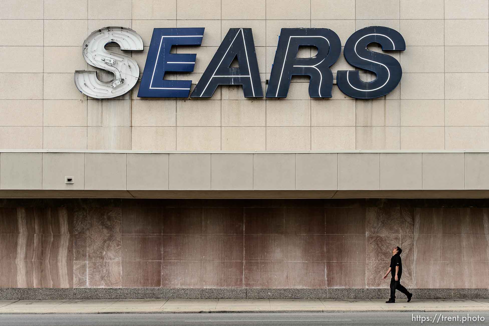 Sears, Closed