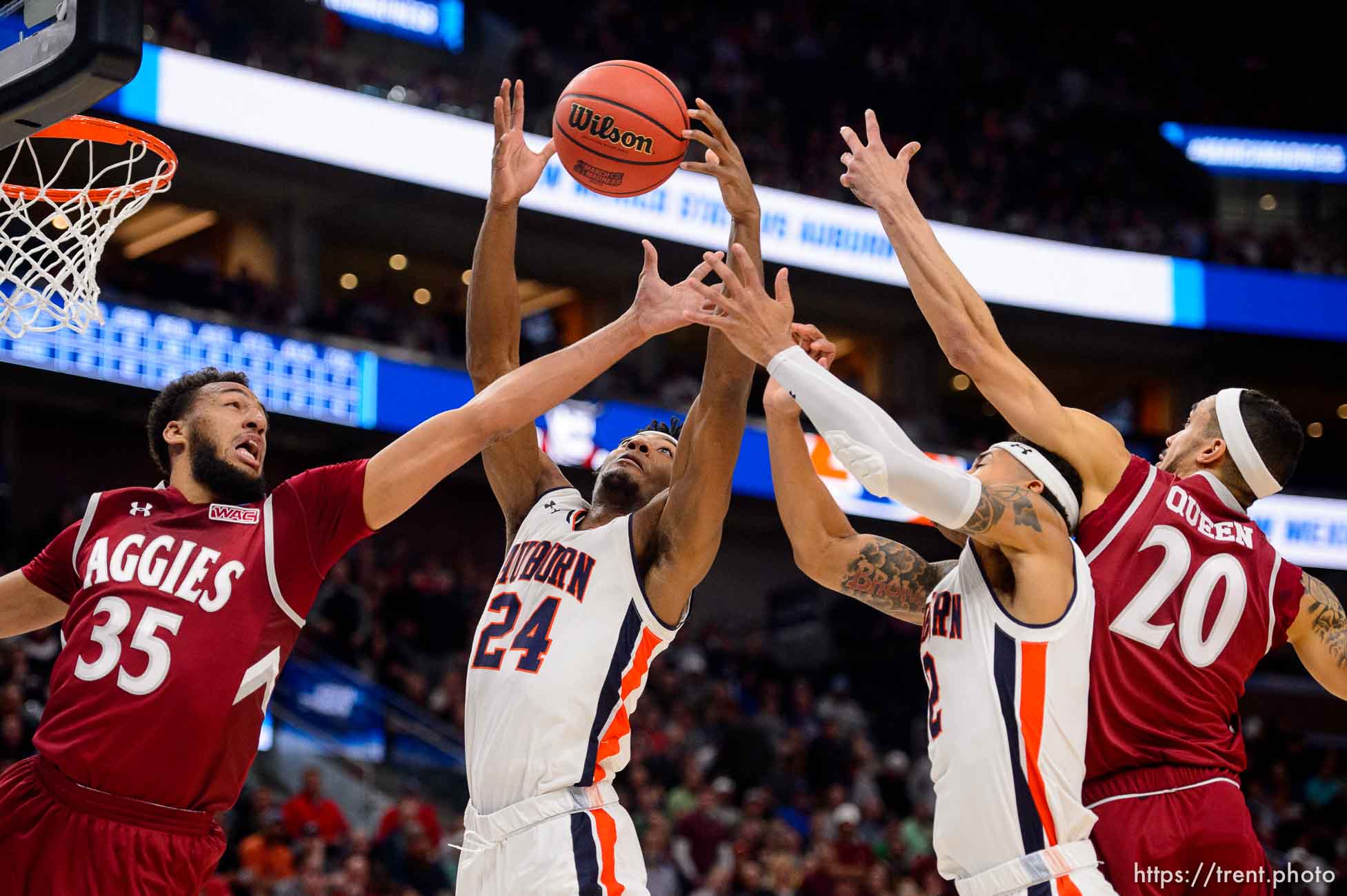 (Trent Nelson | The Salt Lake Tribune)  
New Mexico State Aggies forward Johnny McCants (35), Auburn Tigers forward Anfernee McLemore (24), Auburn Tigers guard Bryce Brown (2) and New Mexico State Aggies guard Trevelin Queen (20) as Auburn faces New Mexico State in the 2019 NCAA Tournament in Salt Lake City on Thursday March 21, 2019.