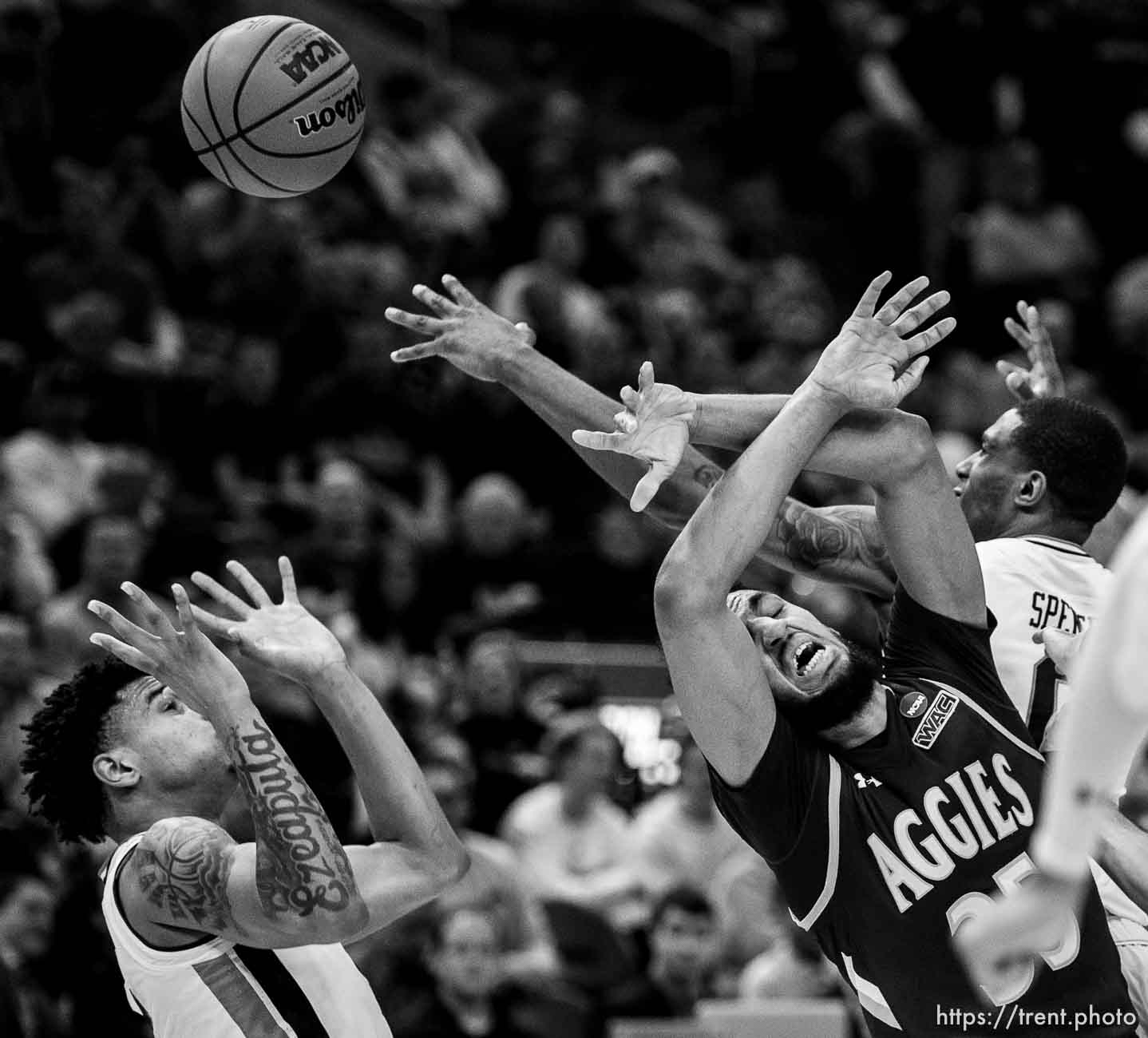 (Trent Nelson | The Salt Lake Tribune)  
;a5;, ;n35; as Auburn faces New Mexico State in the 2019 NCAA Tournament in Salt Lake City on Thursday March 21, 2019.