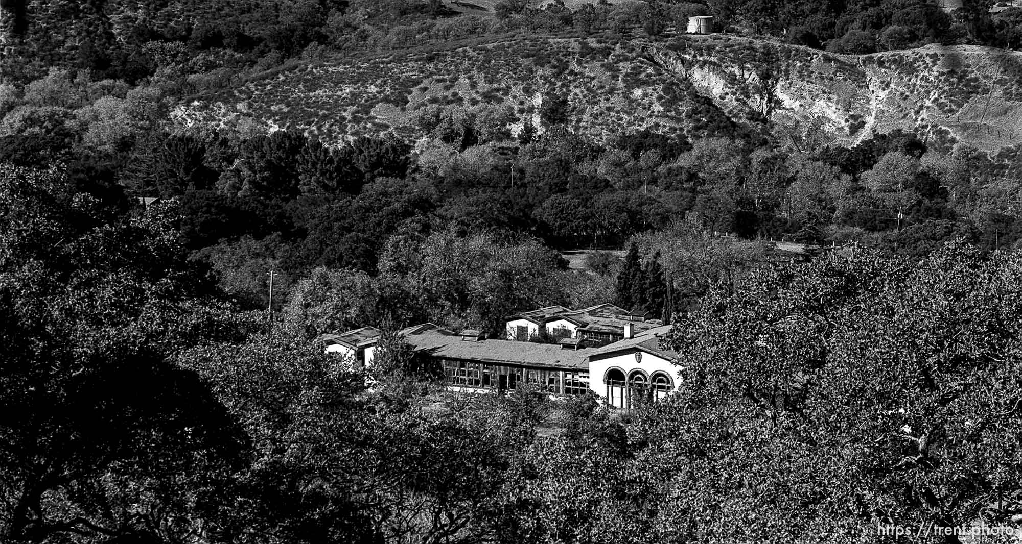 Abandoned sanitarium, 1987