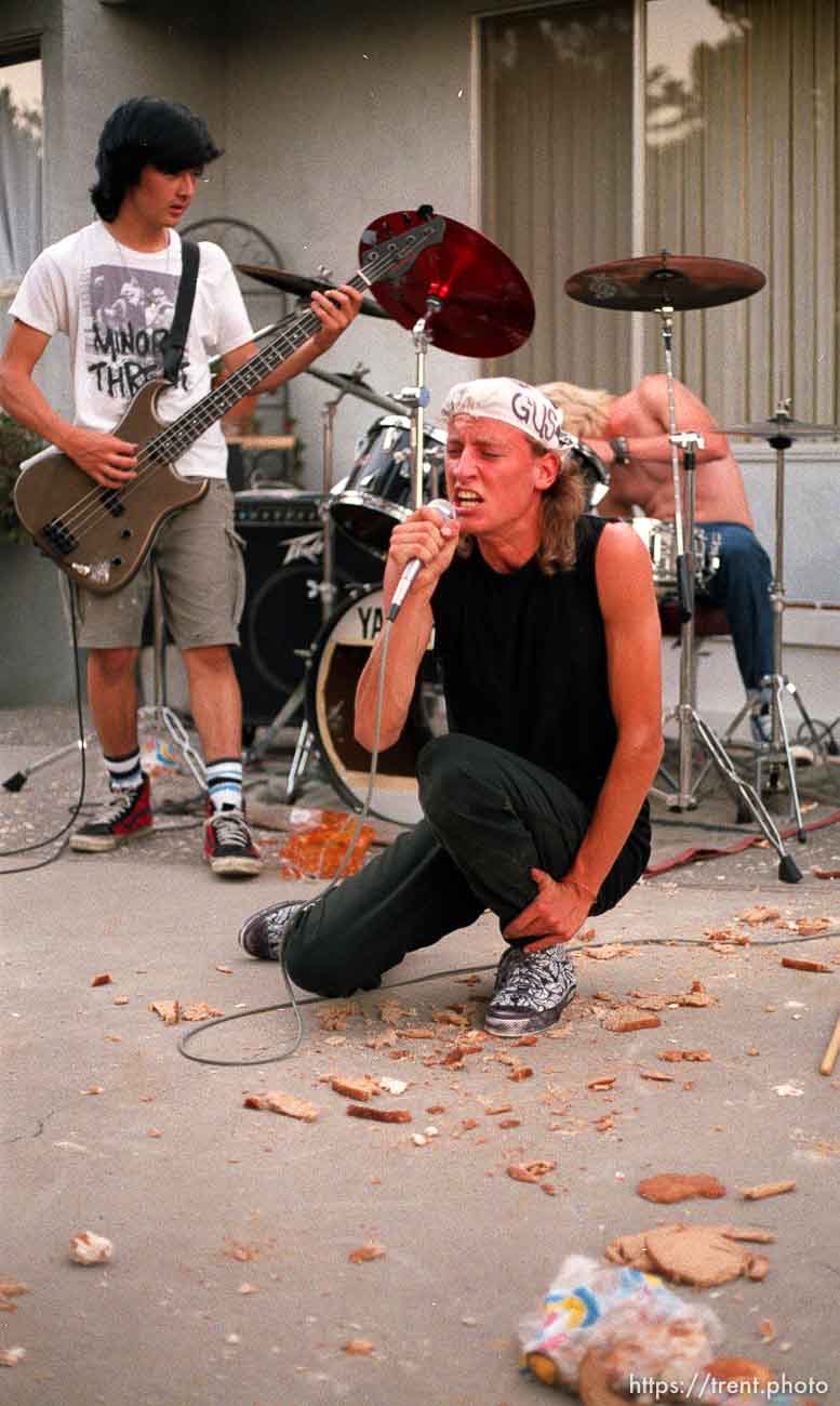 Subterranean Psychosis, backyard show.