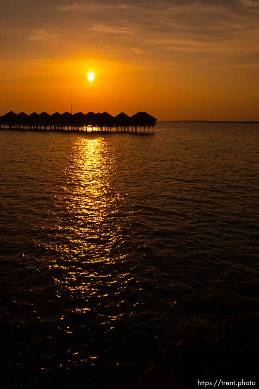 sunset, AVANI Sepang Goldcoast Resort, July 29, 2019