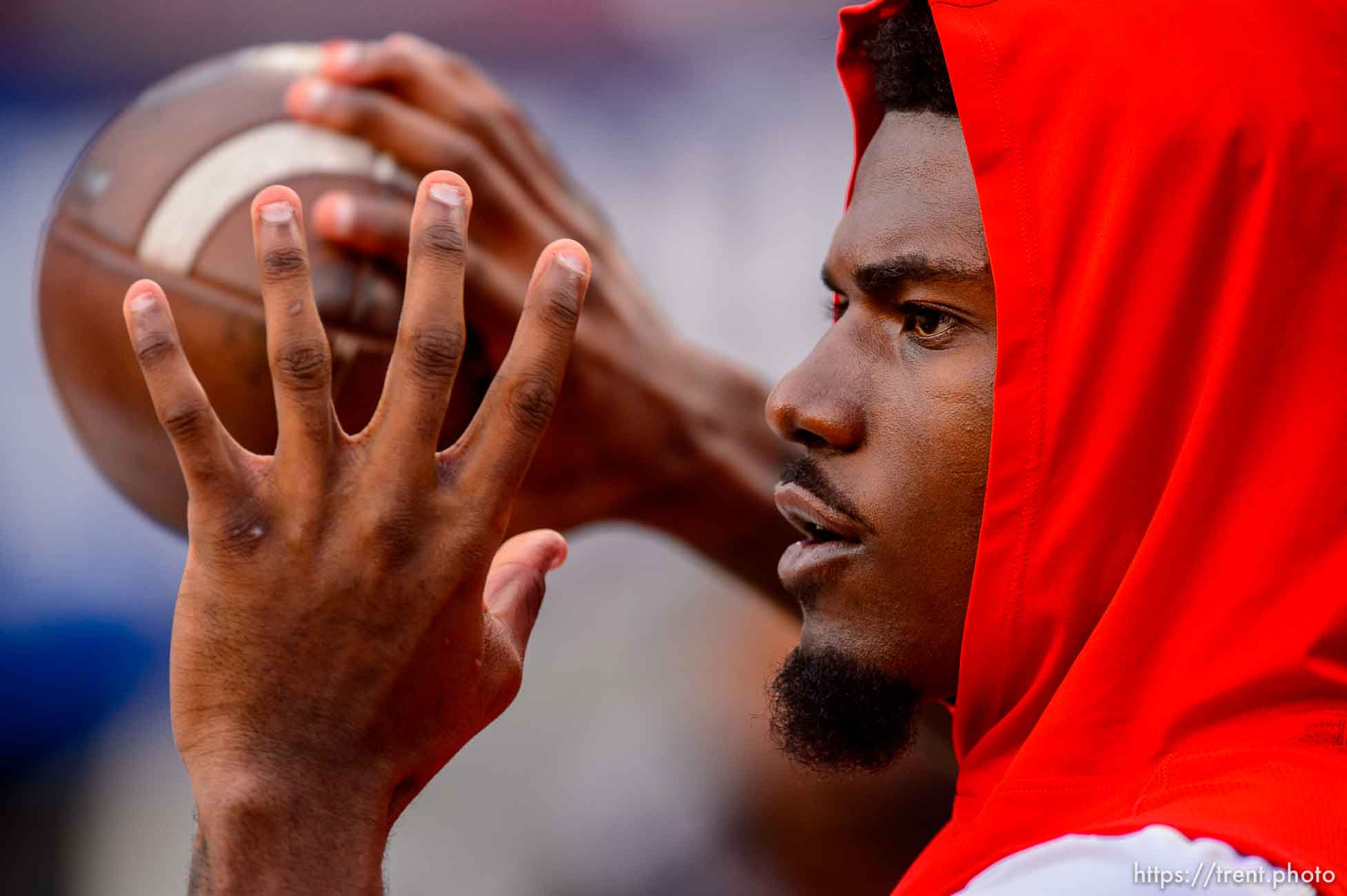 (Trent Nelson  |  The Salt Lake Tribune)
Utah Utes quarterback Tyler Huntley (1) warms up as Utah faces Oregon in the Pac-12 football championship game in Santa Clara, Calif., on Friday Dec. 6, 2019.