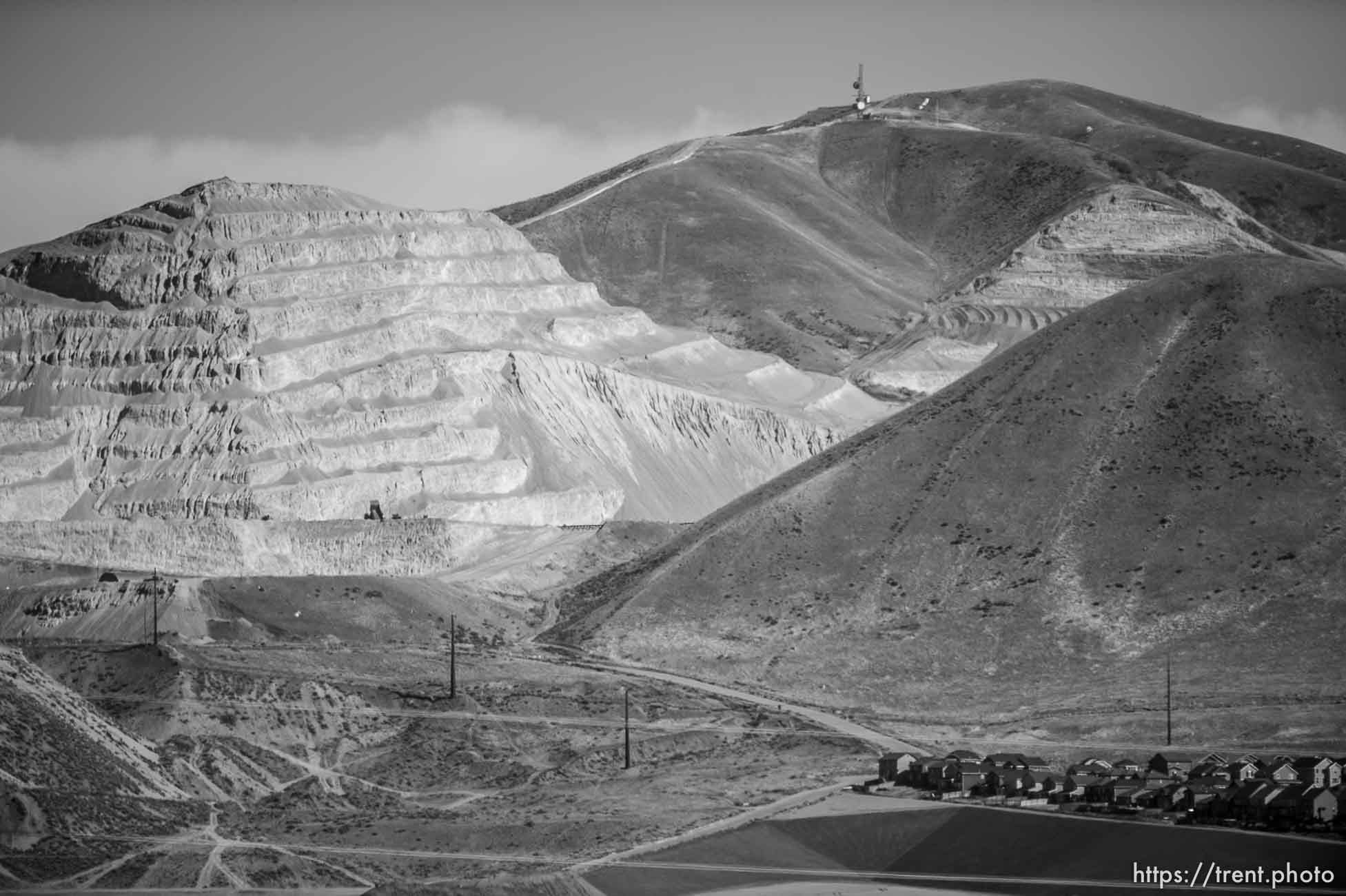 (Trent Nelson  |  The Salt Lake Tribune) Geneva Rock's operation at Point of the Mountain on Thursday, Feb. 27, 2020.