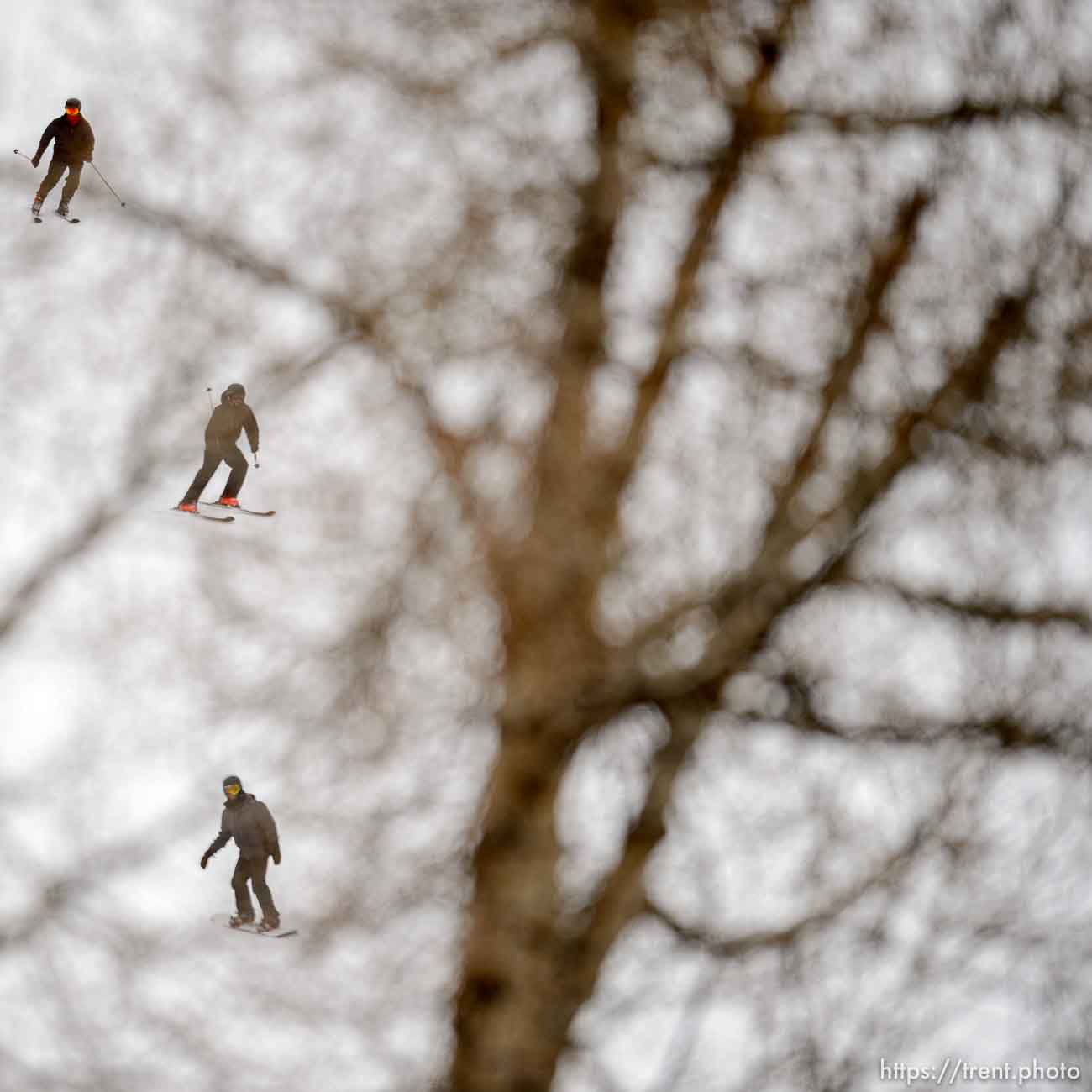 (Trent Nelson  |  The Salt Lake Tribune) Skiers at Snowbird on Friday, March 13, 2020.